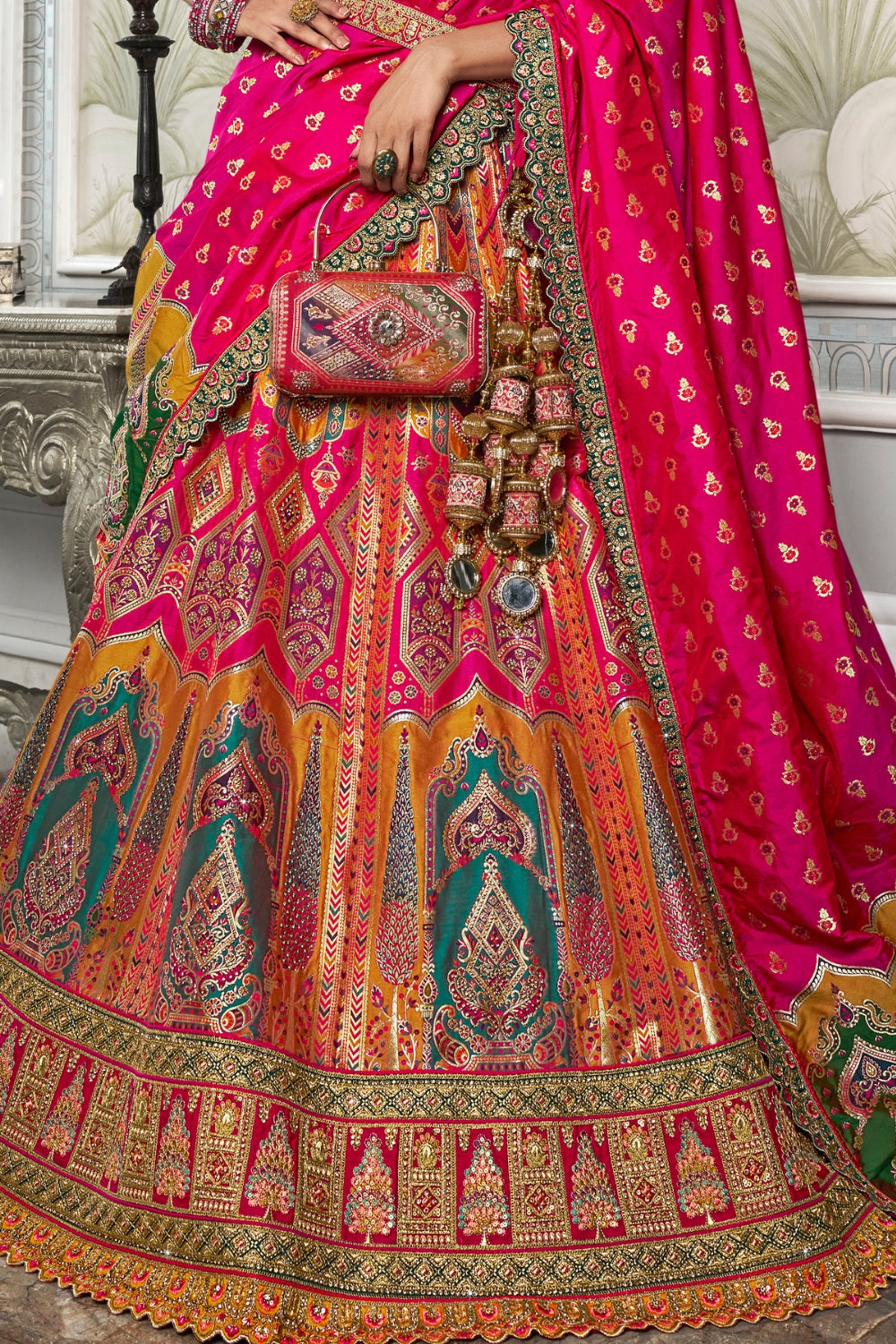 PINK BANARASI SILK WITH ZARKAN CODDING WORK