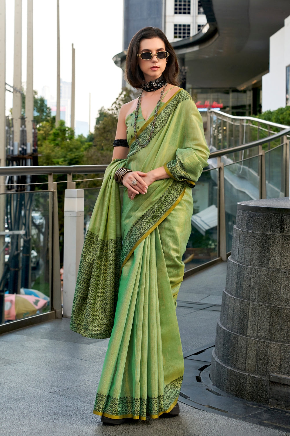 Green Tissue Linen Saree