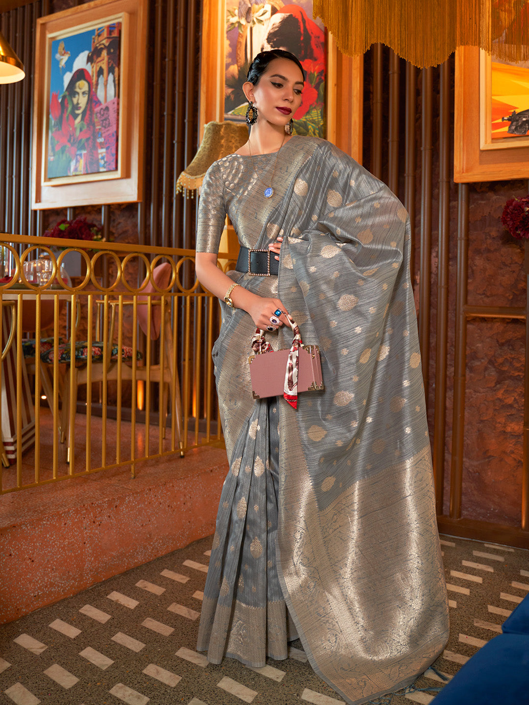 Light Grey Tessar Silk Handloom Weaving Saree