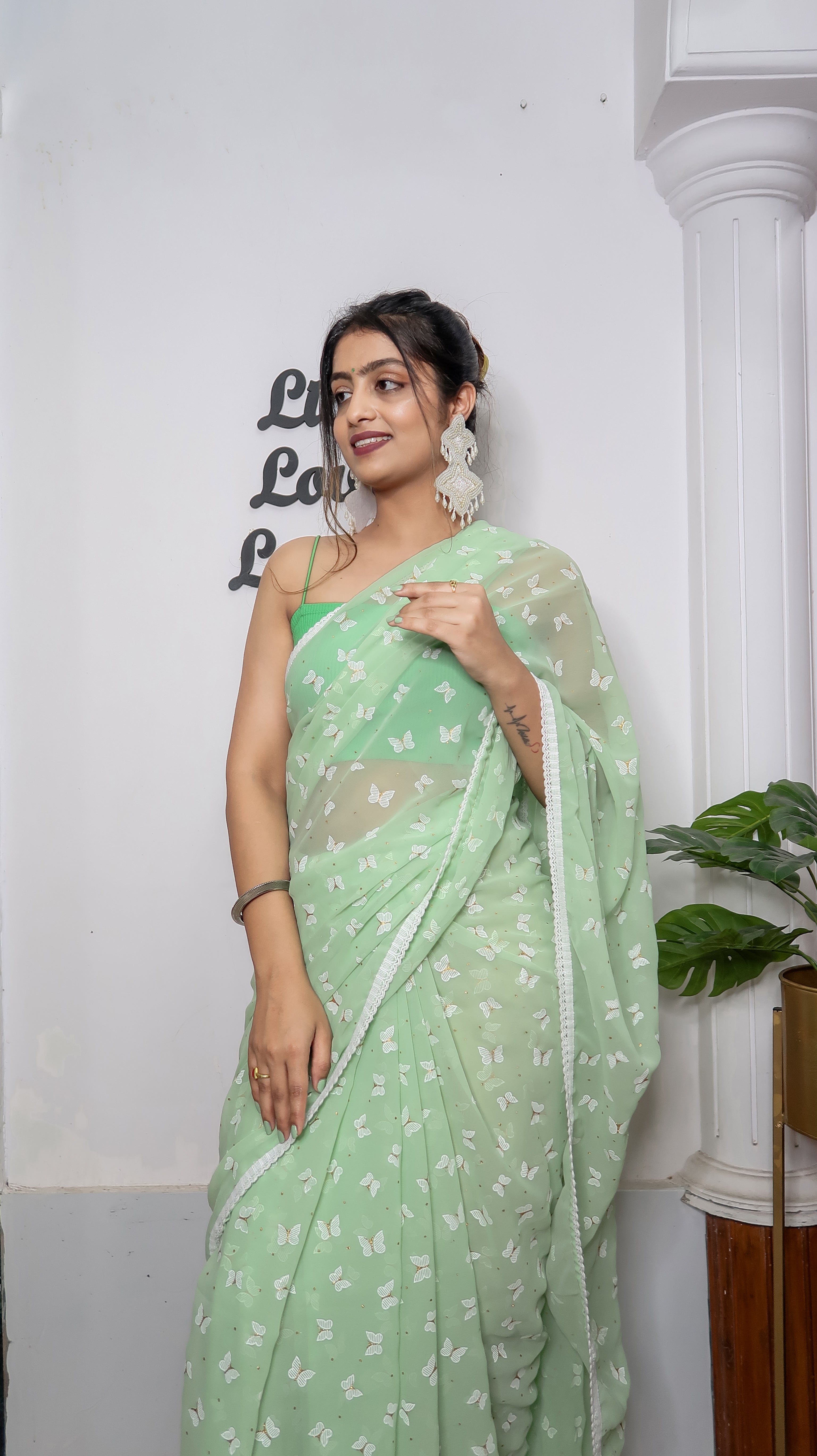 GREEN Georgette Saree With Satin Benglori Blouse
