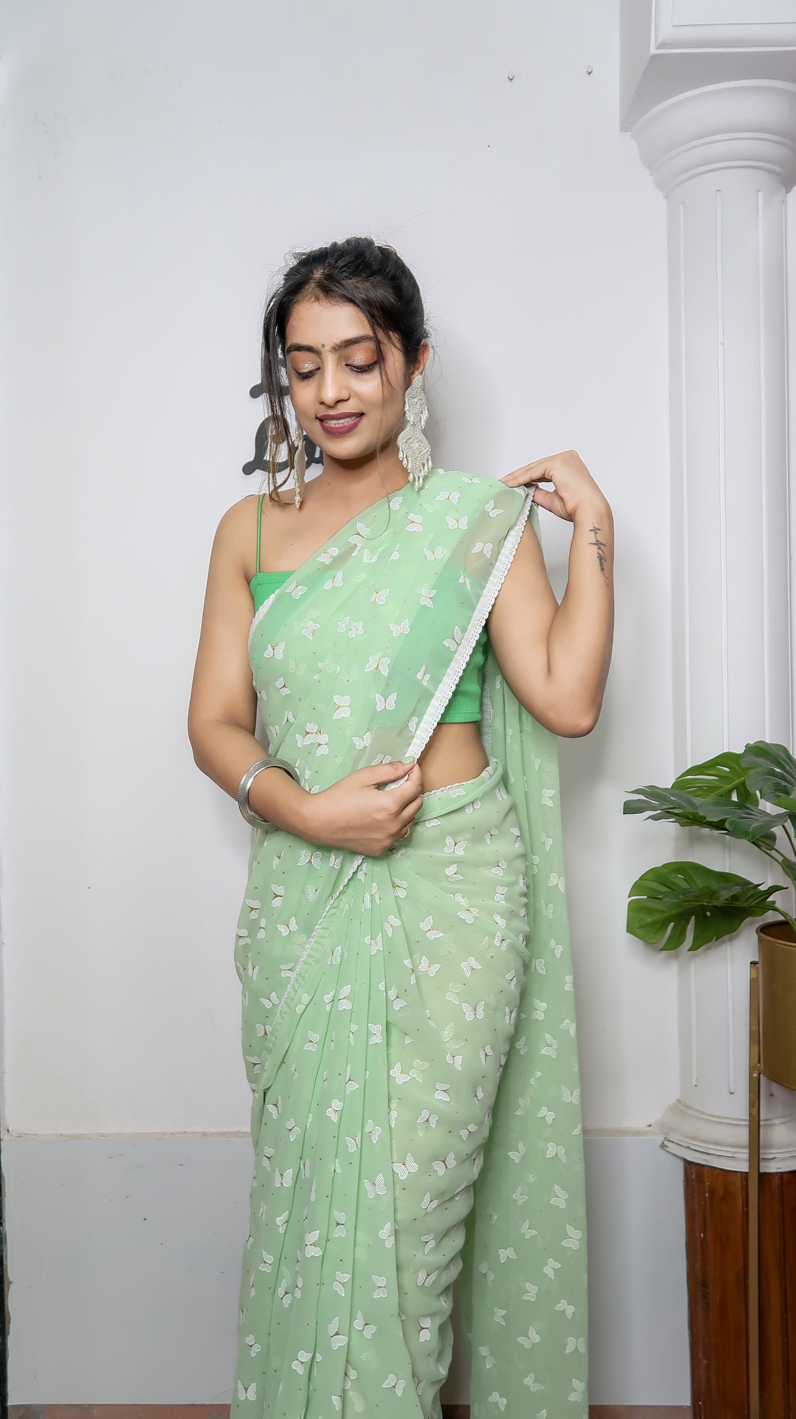 GREEN Georgette Saree With Satin Benglori Blouse
