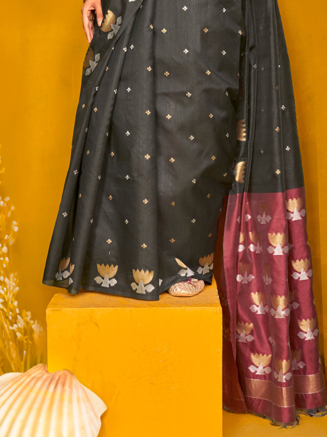 GREY BANARASI SILK SAREE