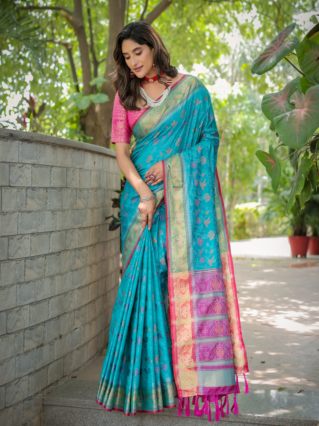 CYAAN BLUE BANARASI PATOLA SOFT SILK