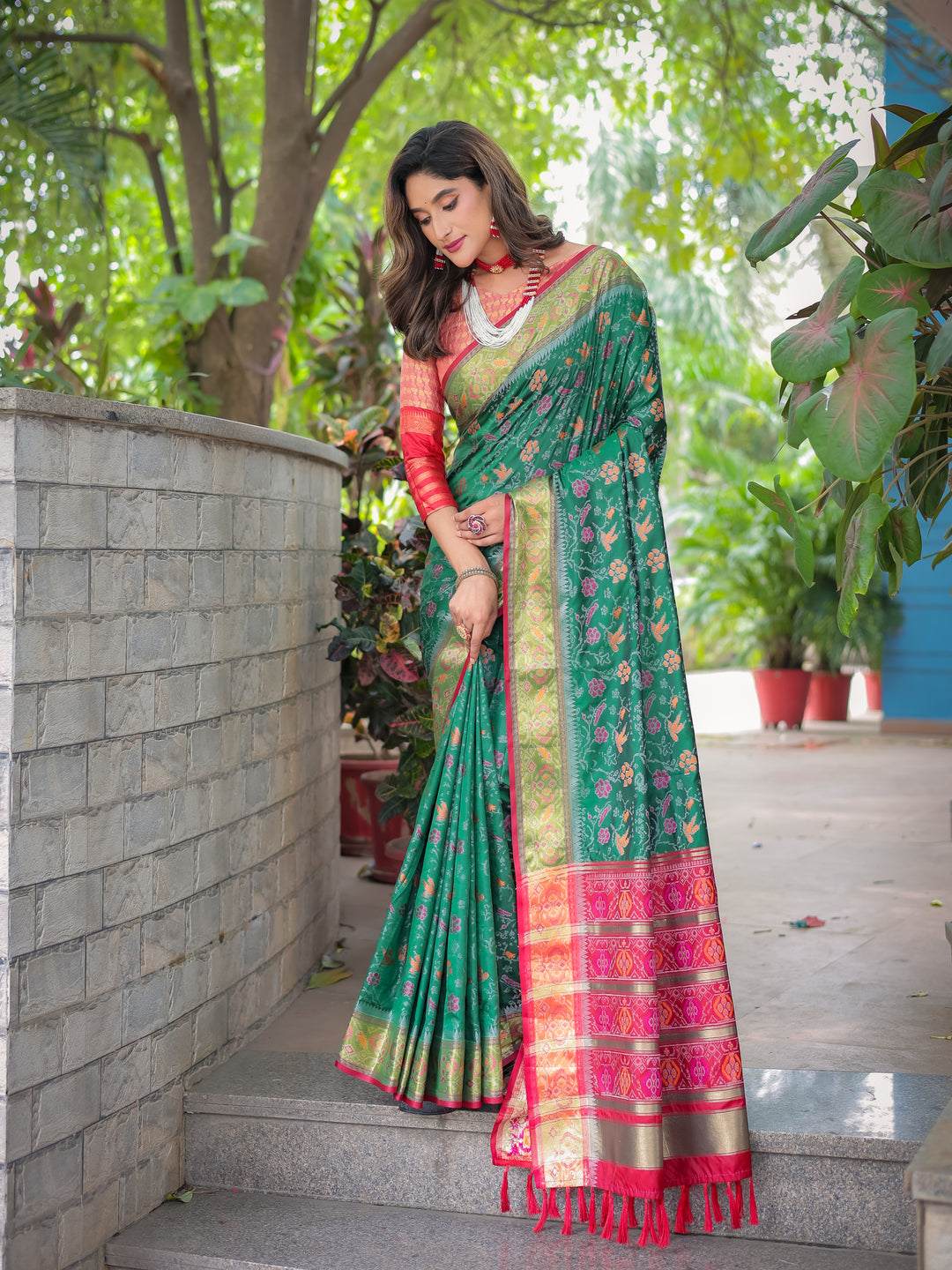 SEAFOAM GREEN BANARASI PATOLA SOFT SILK