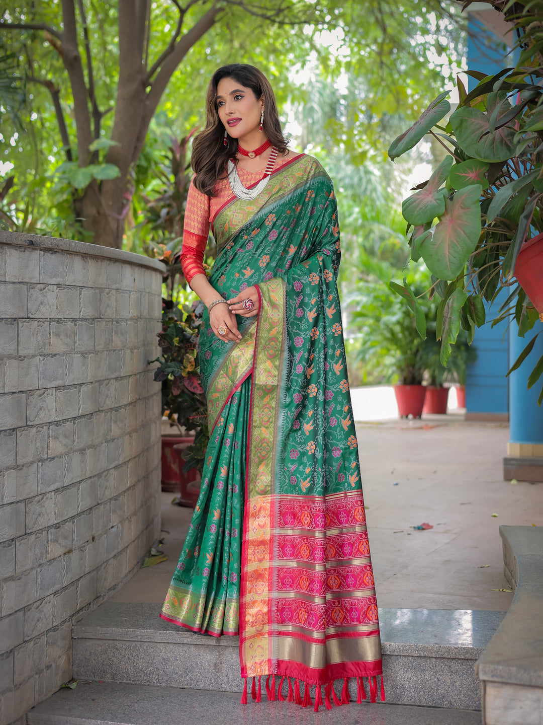 SEAFOAM GREEN BANARASI PATOLA SOFT SILK