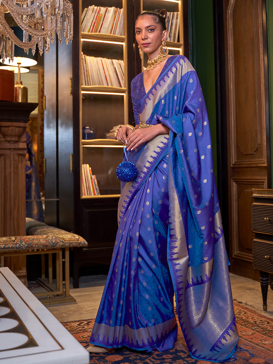 NAVY BLUE HANDLOOM WEAVING SILK SAREE WITH HEAVY BLOUSE