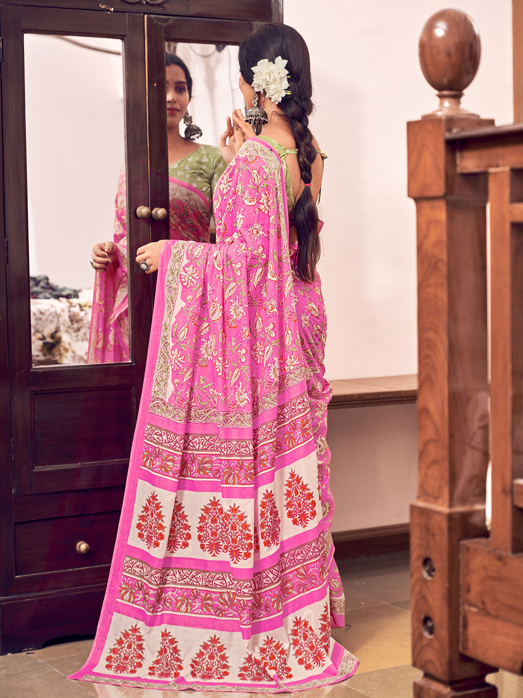 Pink Mulmul Cottons Saree