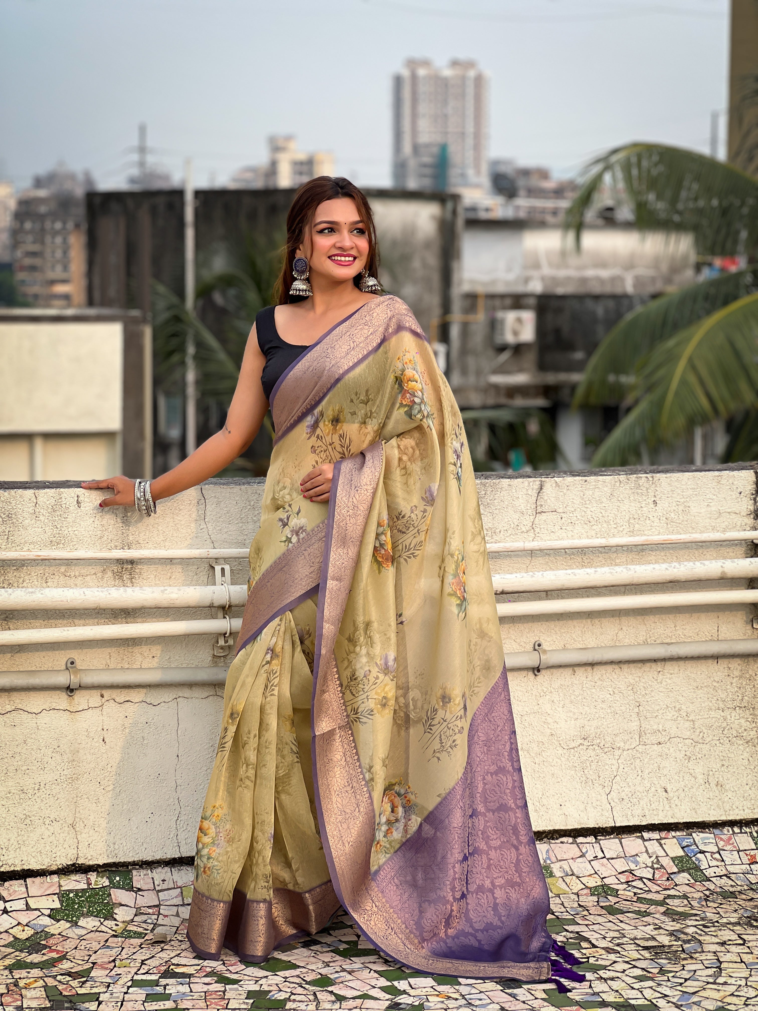 MEHANDI BANARASI SILK BLEND SAREE