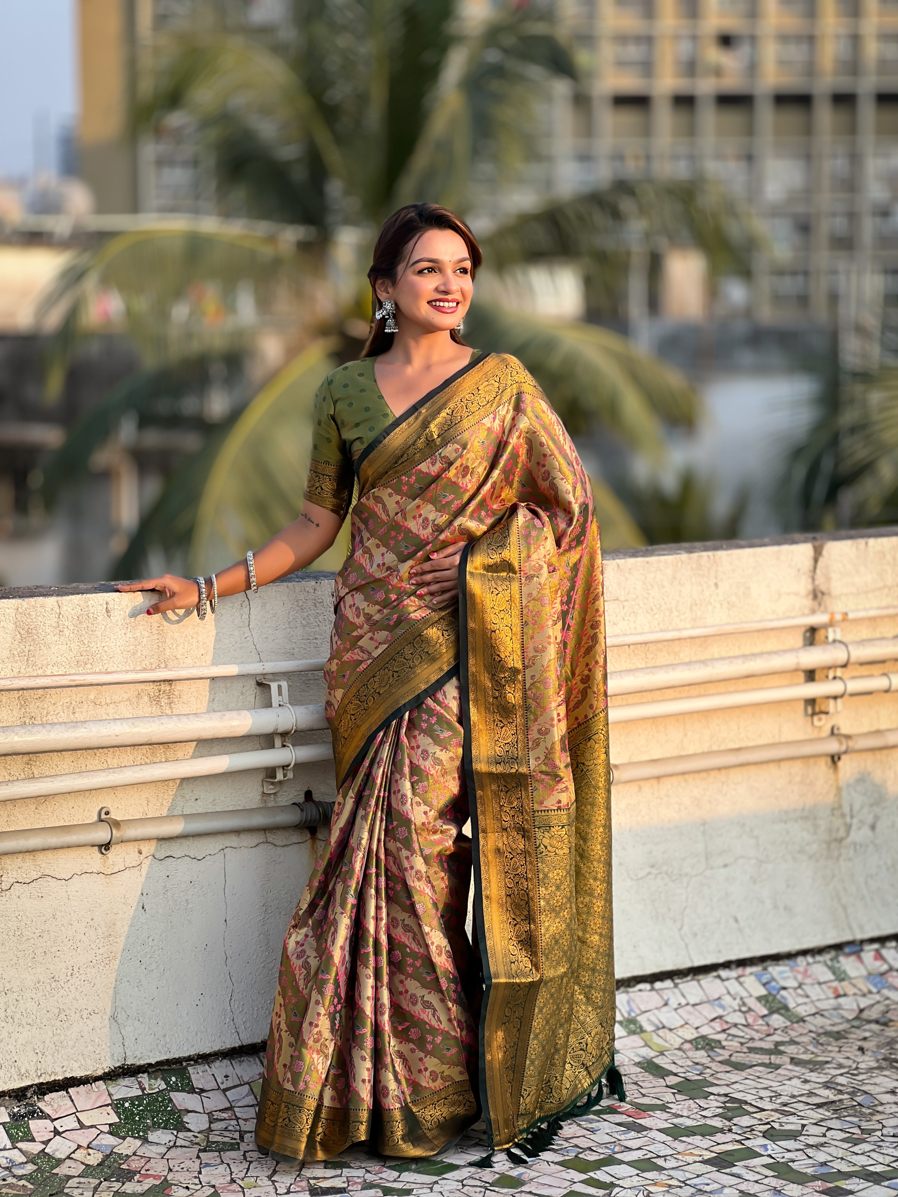 GREEN BANARASI SILK BLEND SAREE