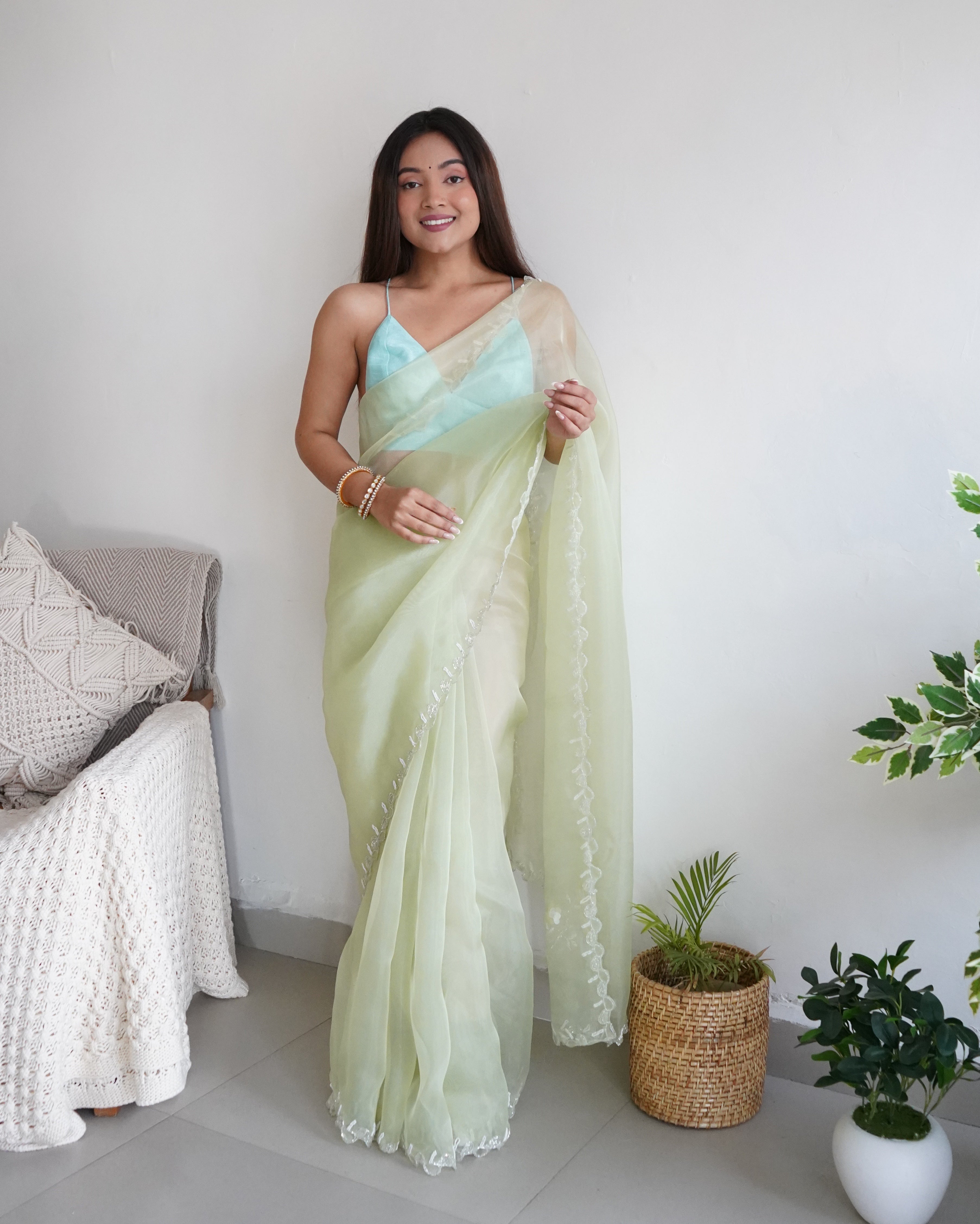 GREEN Organza Saree With Chikankari Blouse