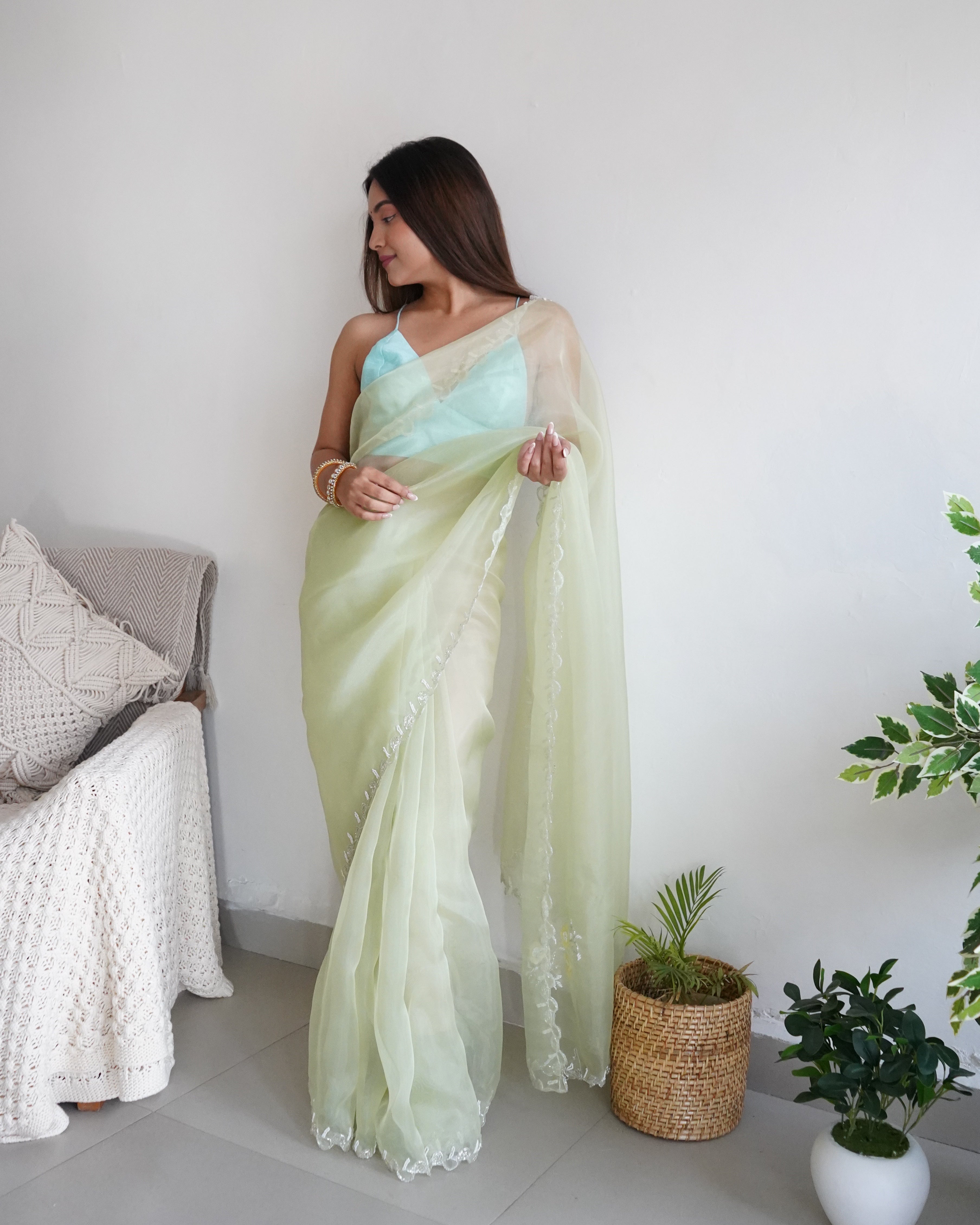 GREEN Organza Saree With Chikankari Blouse
