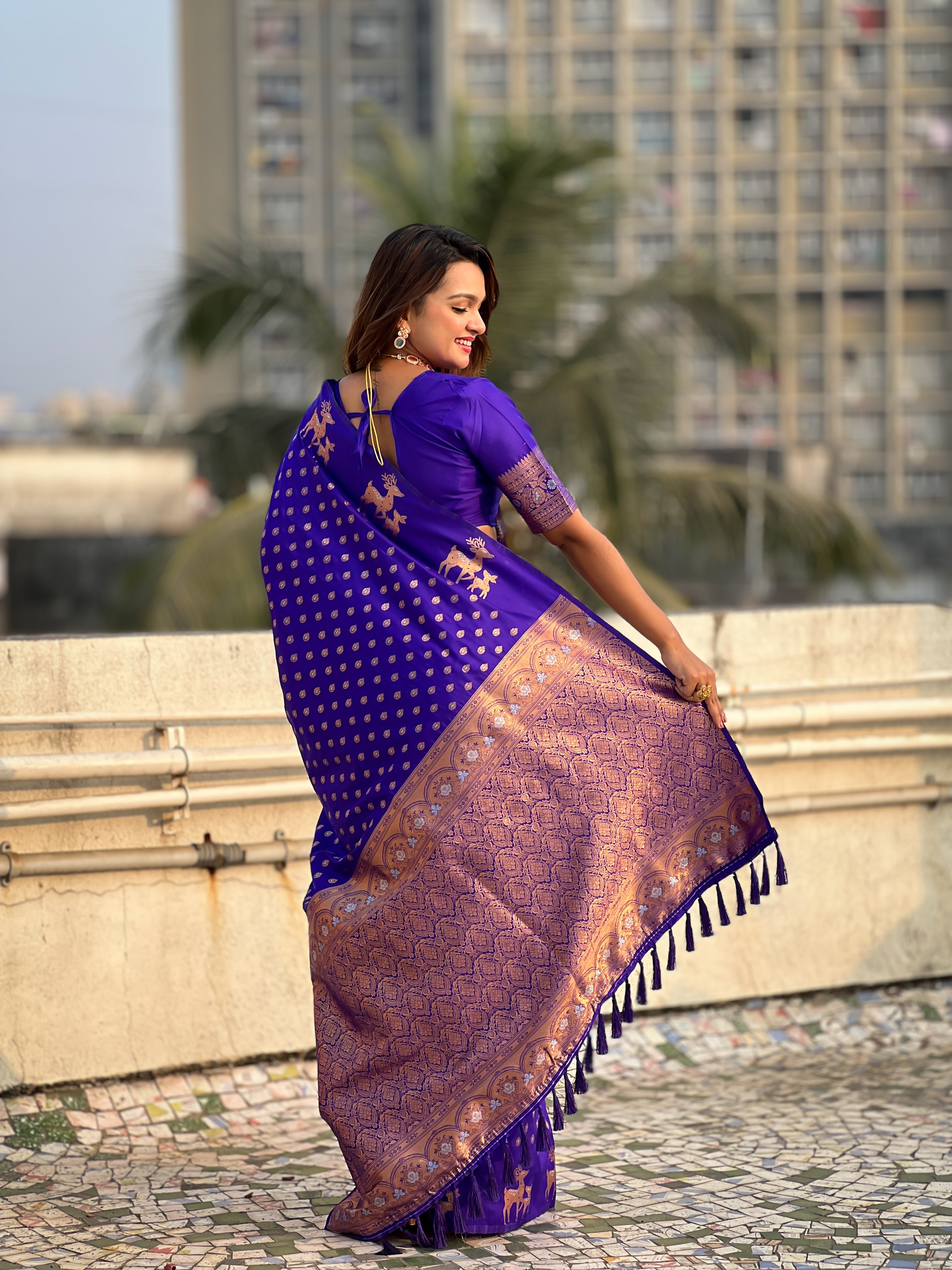 BLUE SOFT SILK WITH DUAL ZARI MOTIFS SAREE