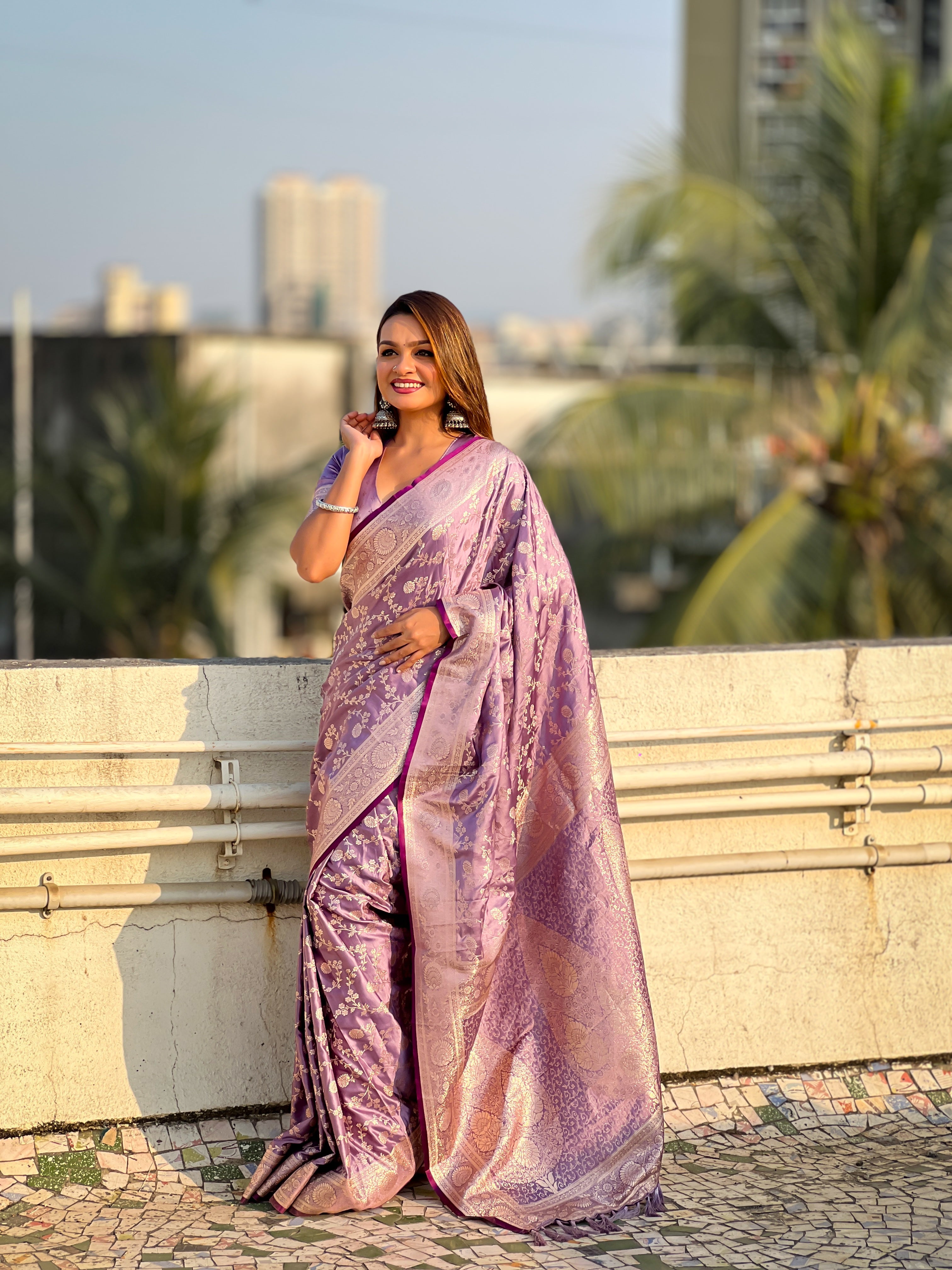 LEVENDER BANARASI SILK BLEND SAREE