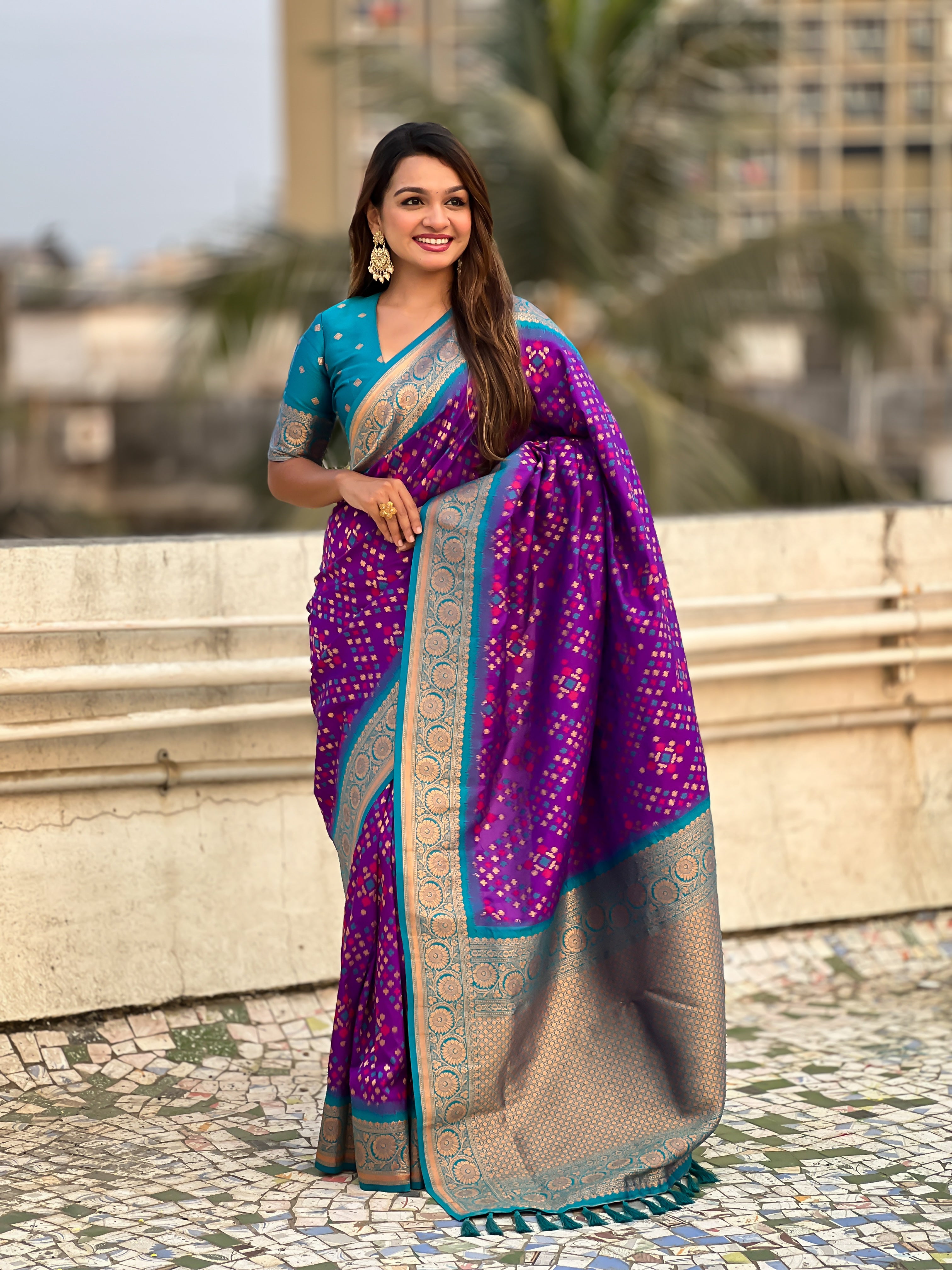 VIOLET PATOLA SILK SAREE