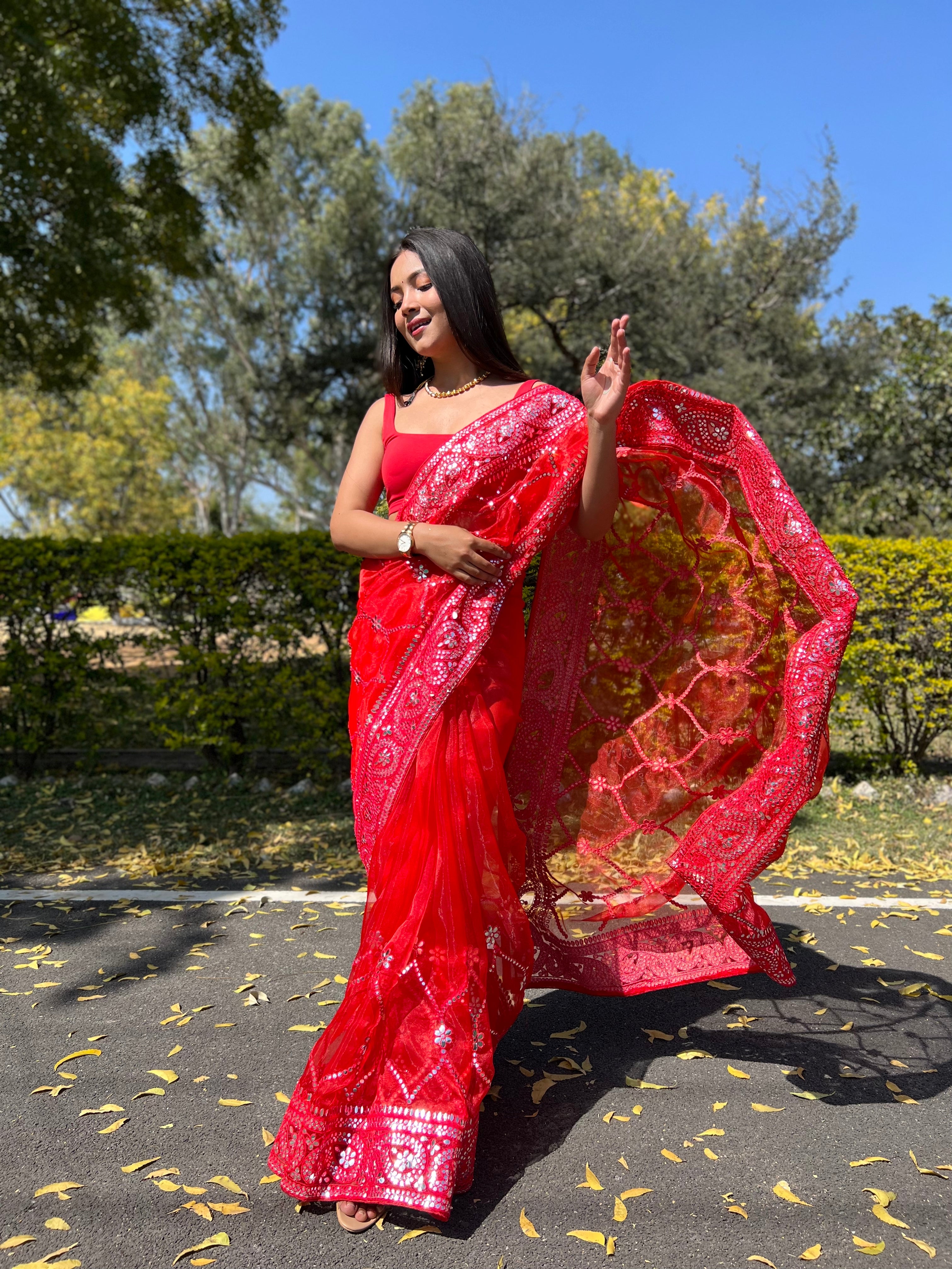 Red Organza Saree With Satin Benglori Blouse