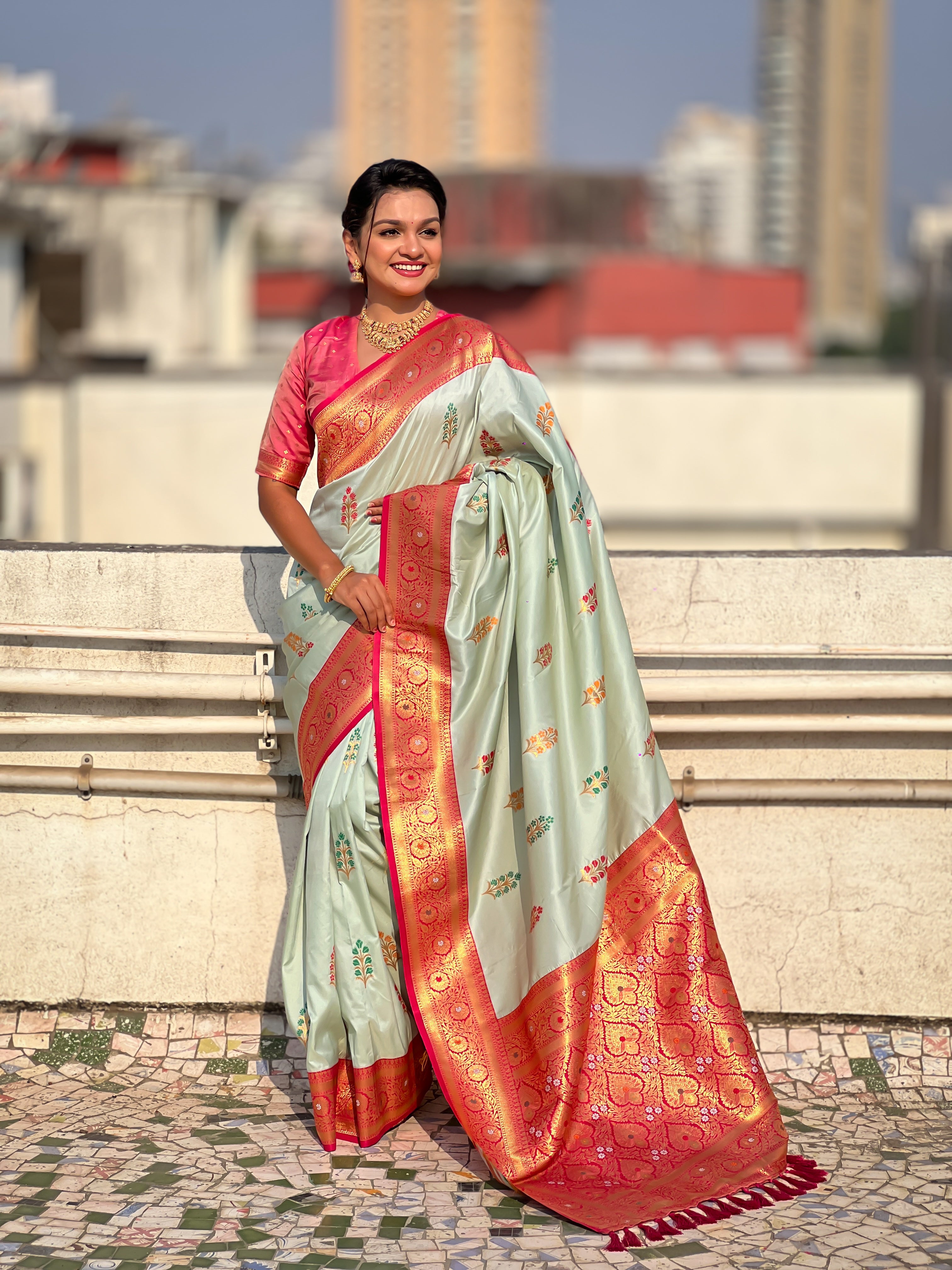 OFF GREY SOFT SILK SAREE