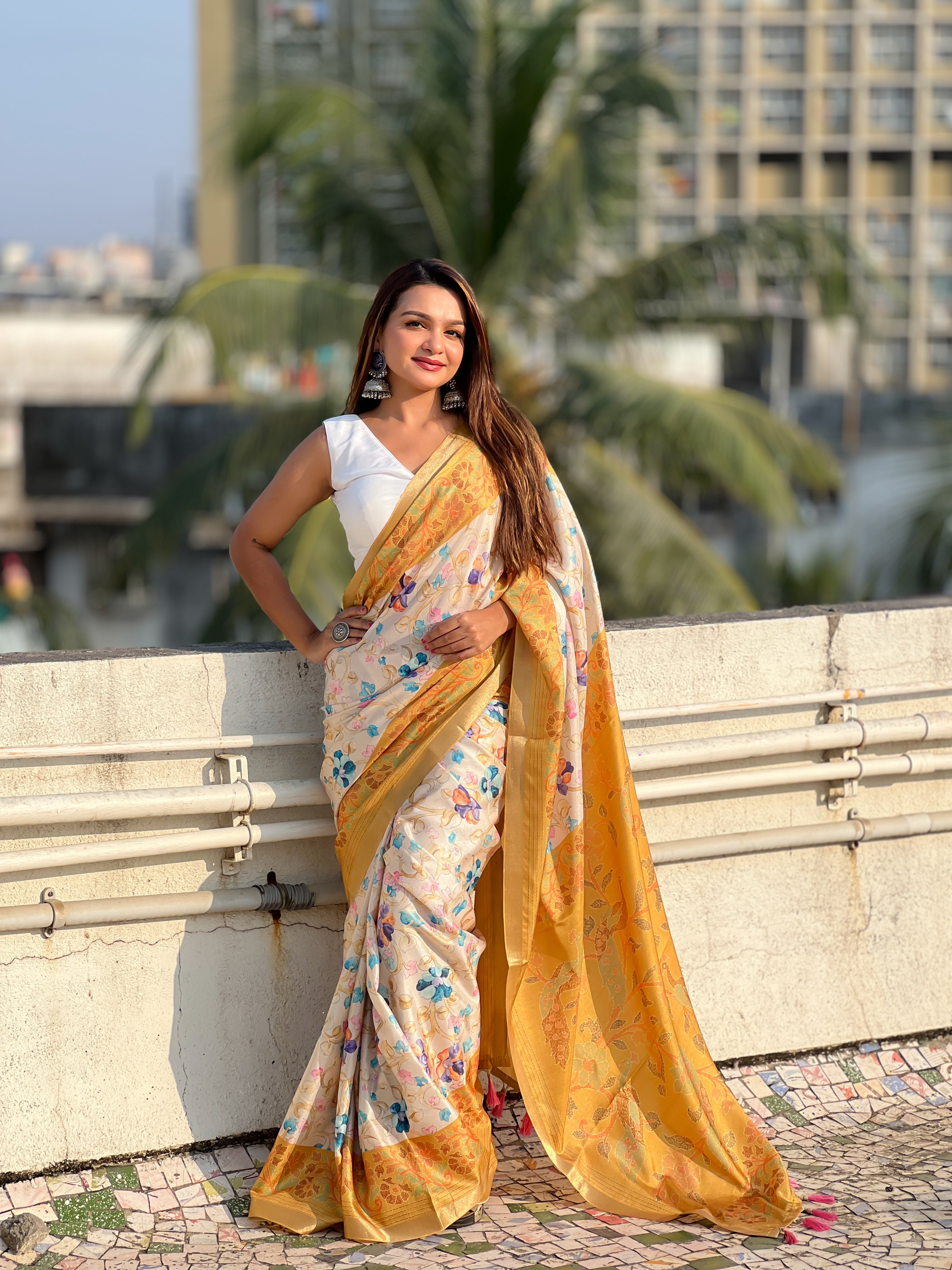 BEIGE BANARASI SILK BLEND SAREE