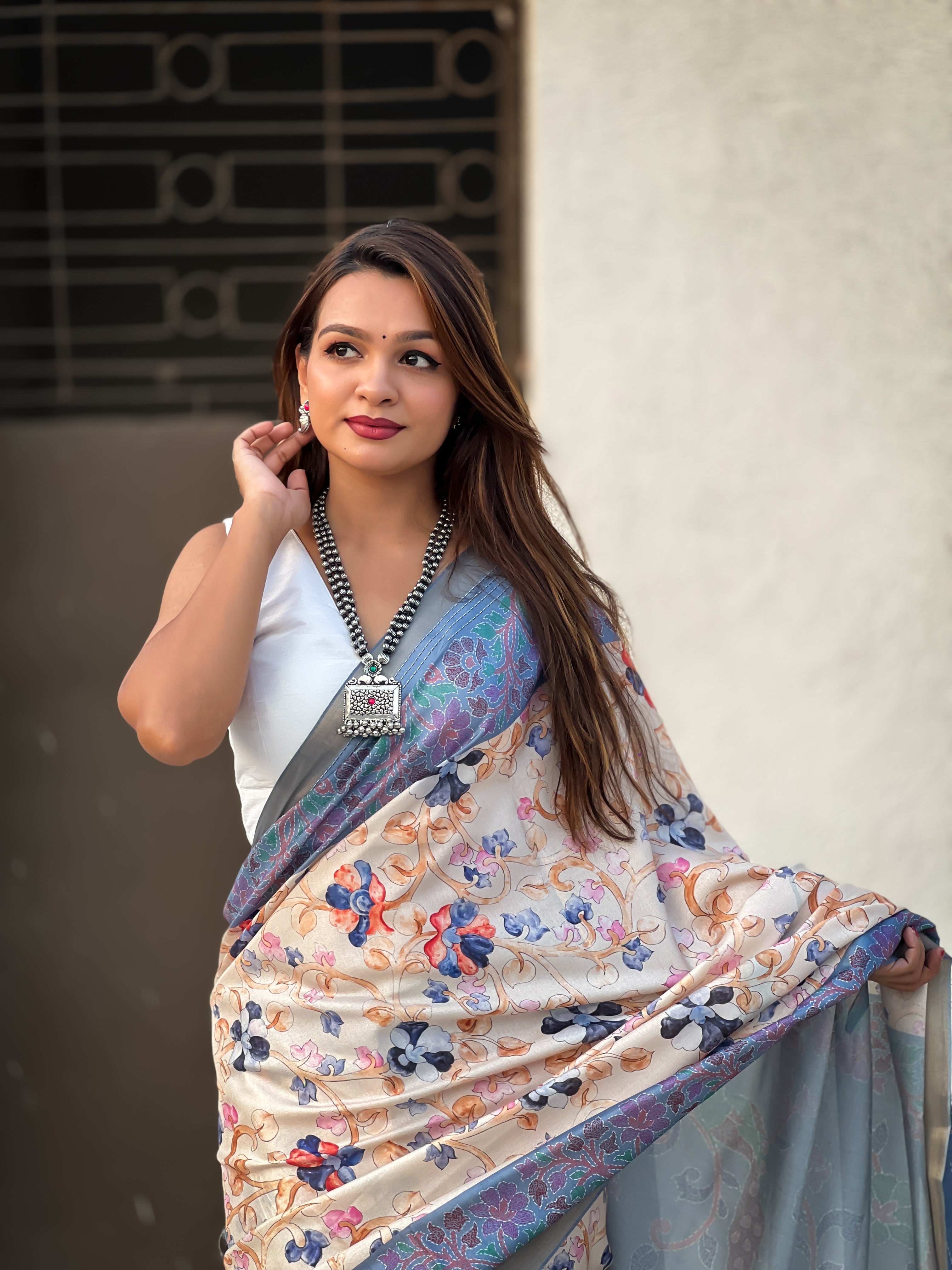 GREY BANARASI SILK BLEND SAREE