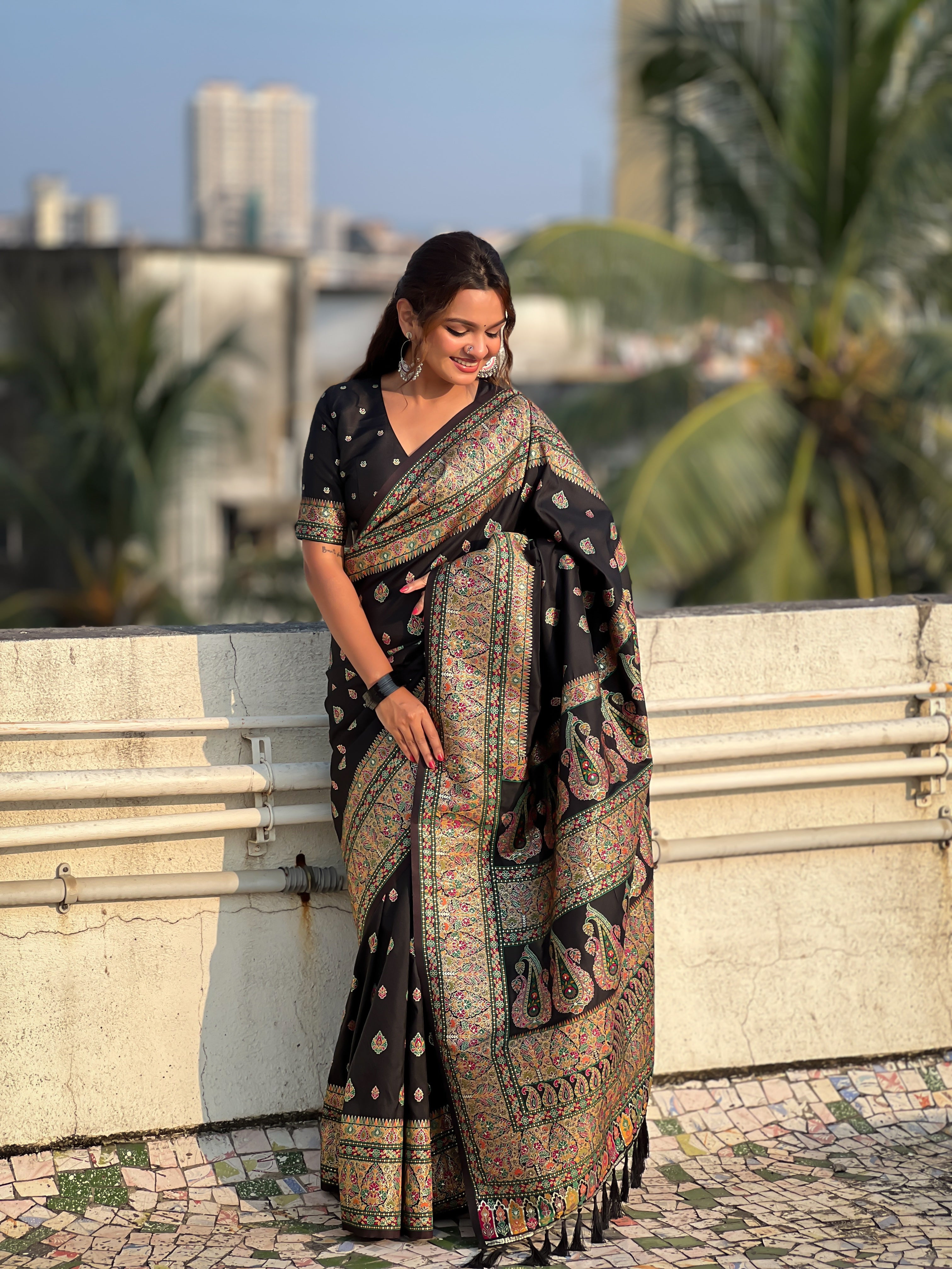 BLACK BANARASI SILK BLEND SAREE