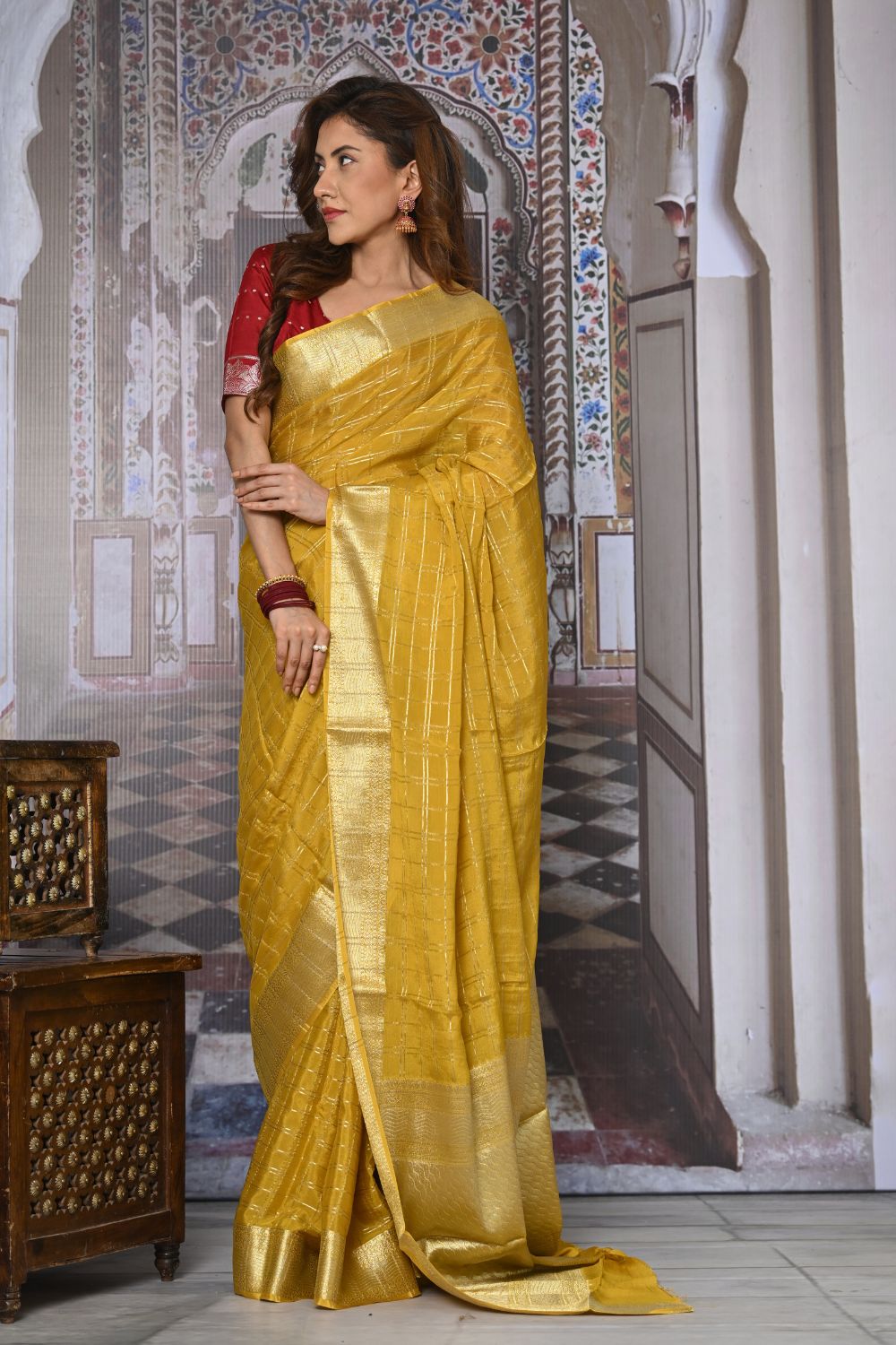 Buy Orange Soft Silk Saree With Blouse Piece Nitaraa