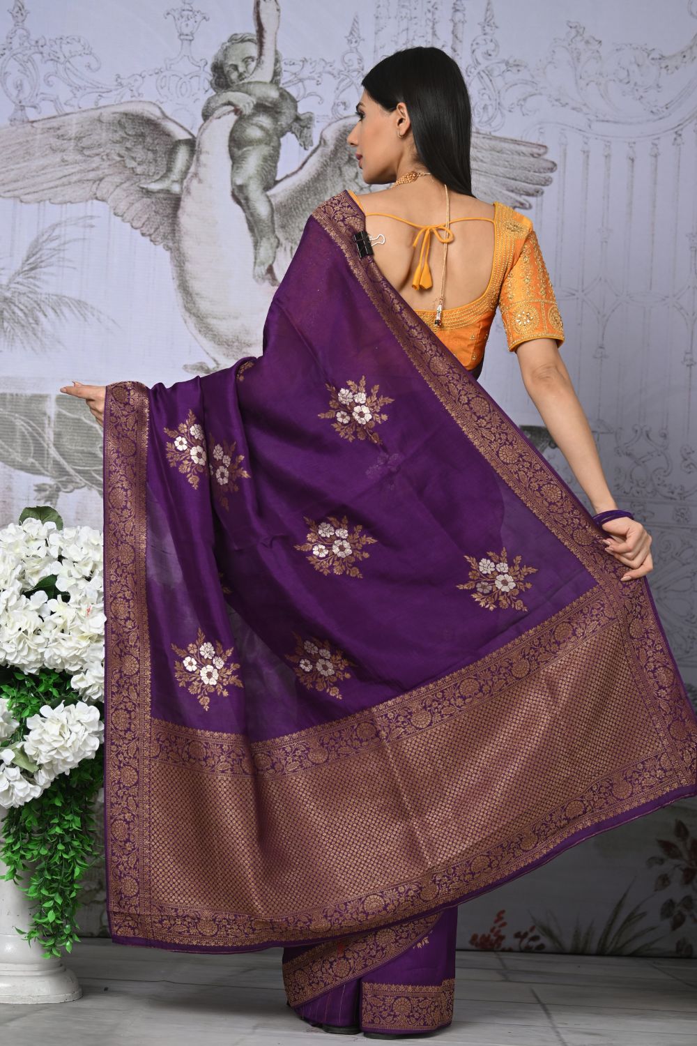 Buy Black Silk Saree With Blouse Piece Nitaraa