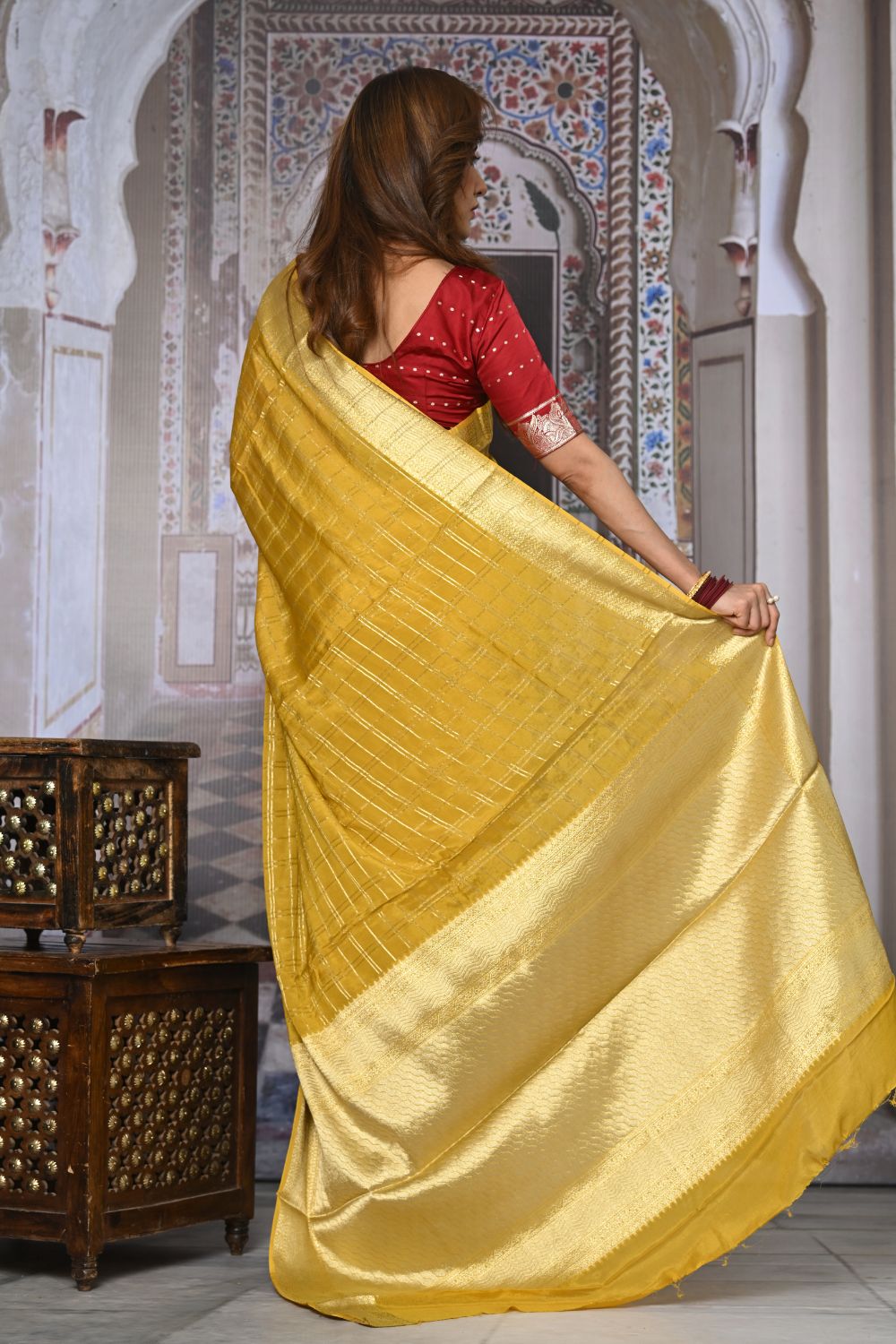 Buy Ocean Blue Soft Silk Saree With Blouse Piece Nitaraa