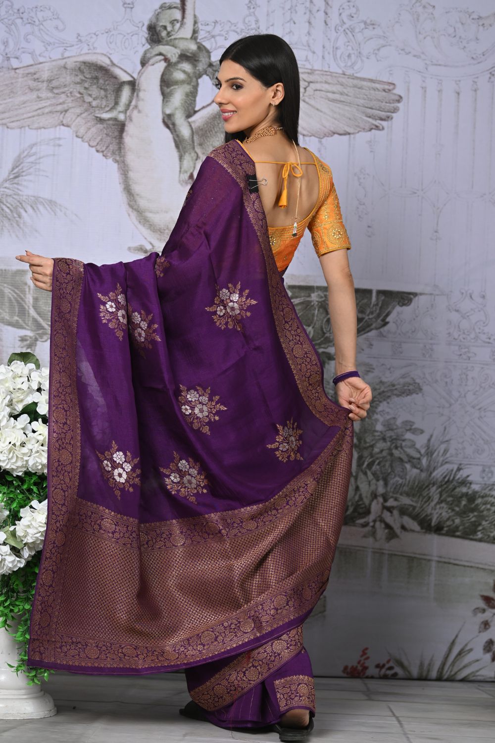 Buy Bottel Green Silk Saree With Blouse Piece Nitaraa