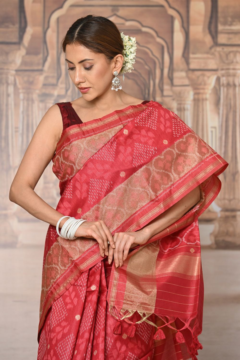Buy Red Silk Blend Saree Nitaraa