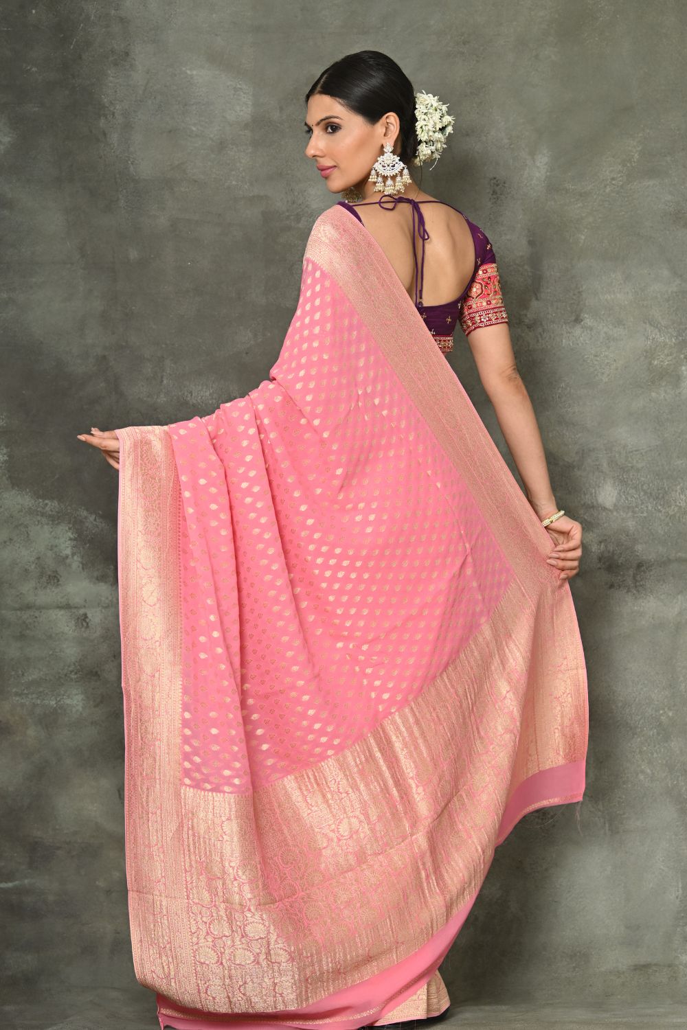 Buy Ruby Pink Woven Kanjivaram Saree Nitaraa