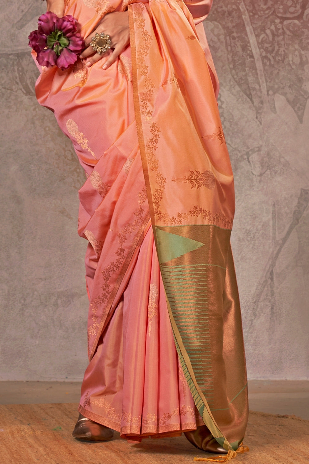Pink Handloom Weaving Silk Saree