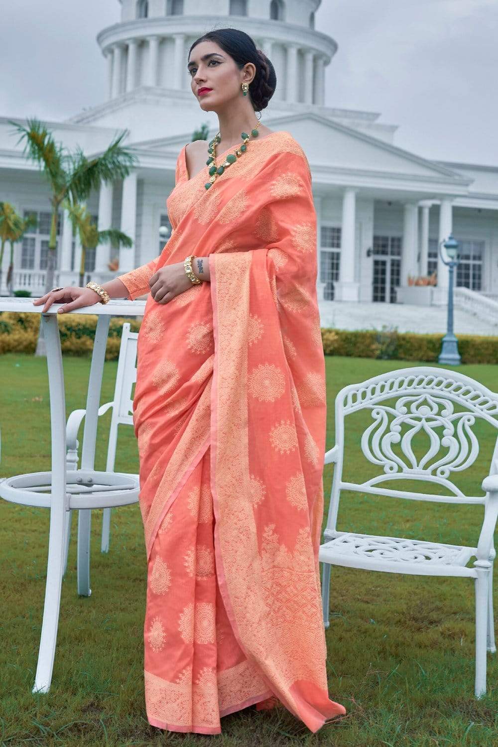 Buy Grey Soft Silk Saree With Blouse Piece Nitaraa