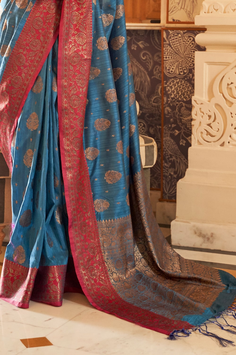 Buy Off White Paithani Silk Saree Nitaraa