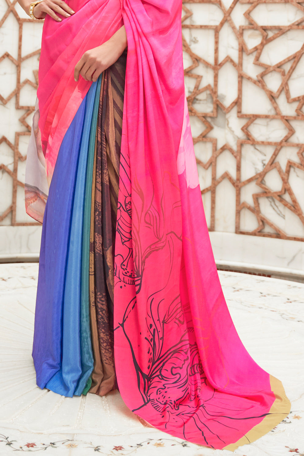 Buy Pistachio Green Linen Saree Nitaraa