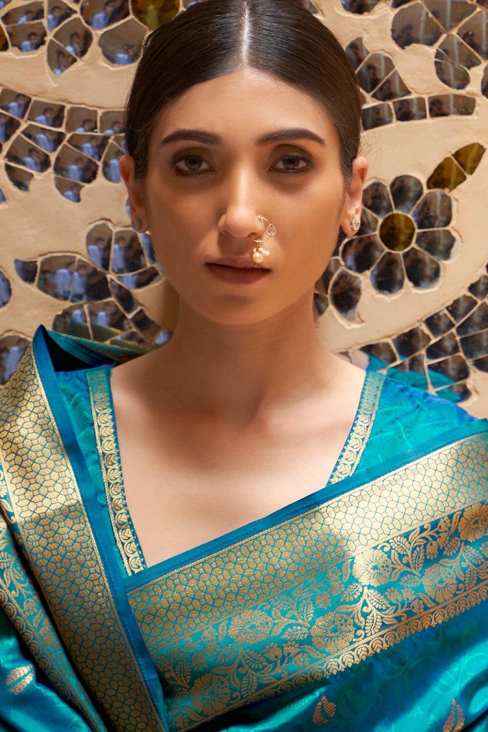 Buy Mocha Brown Patola Saree Nitaraa