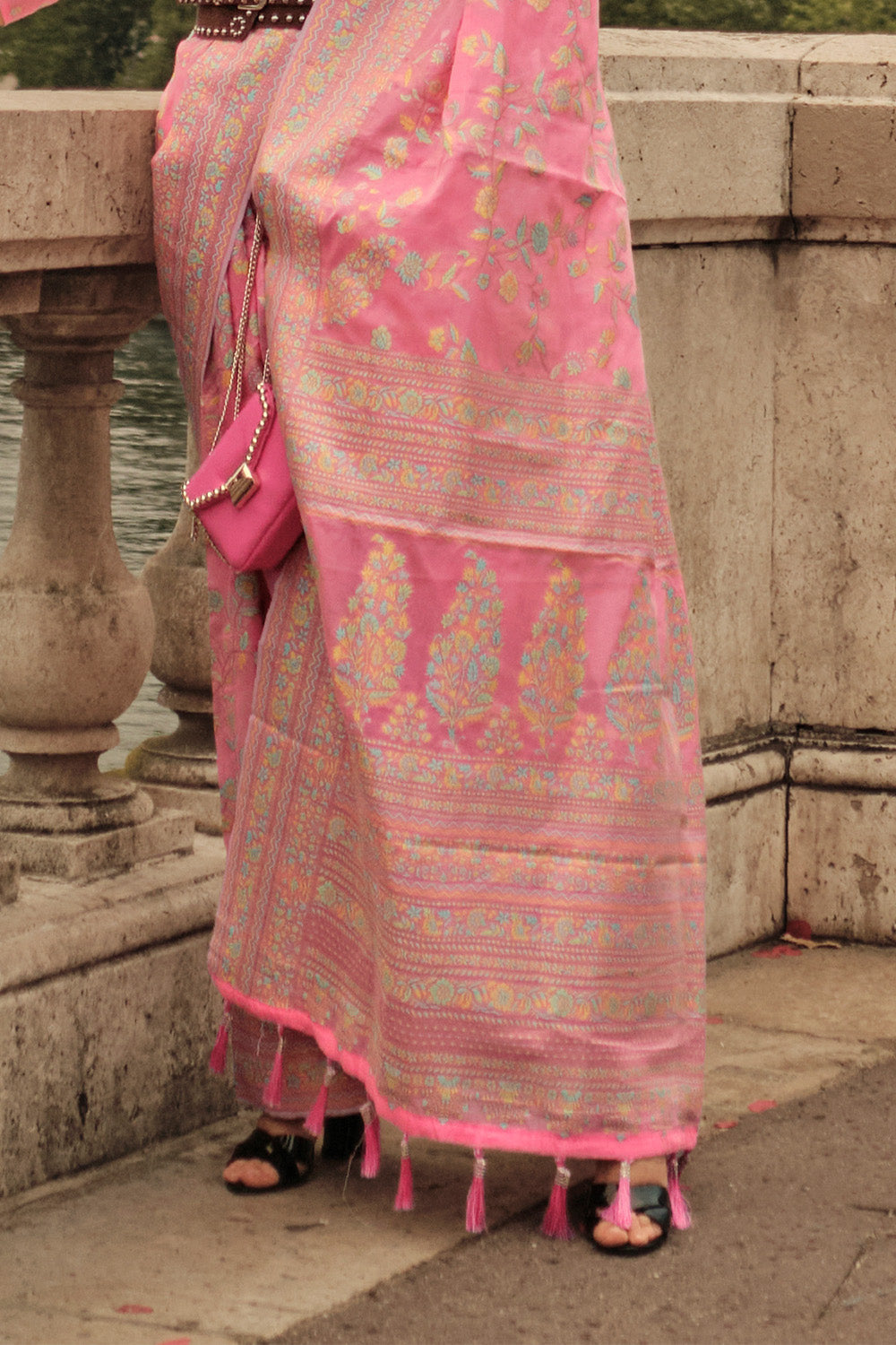 Pink Kashmiri Silk Saree With Blouse Piece