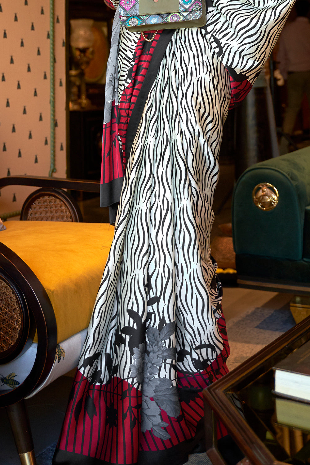 Buy Lime Green Banarasi Saree Nitaraa