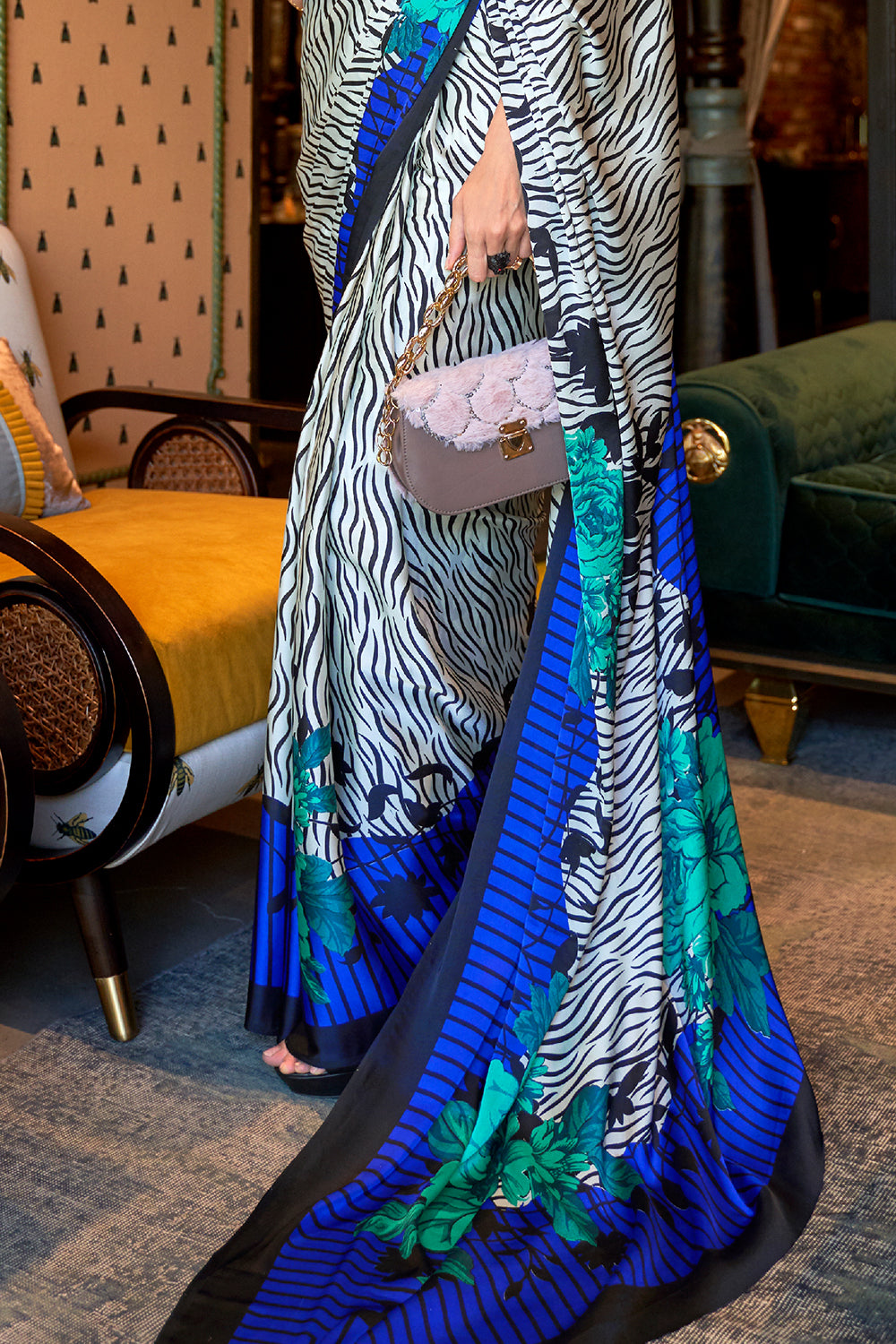 Buy Emerald Green Banarasi Fusion Saree Nitaraa