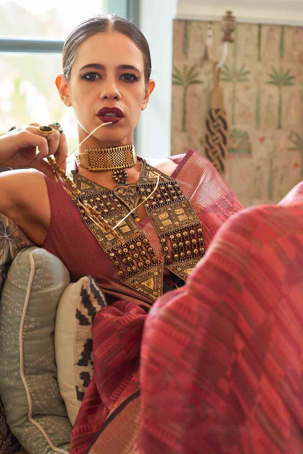Buy Grey And Pink Smooth Silk Saree Nitaraa