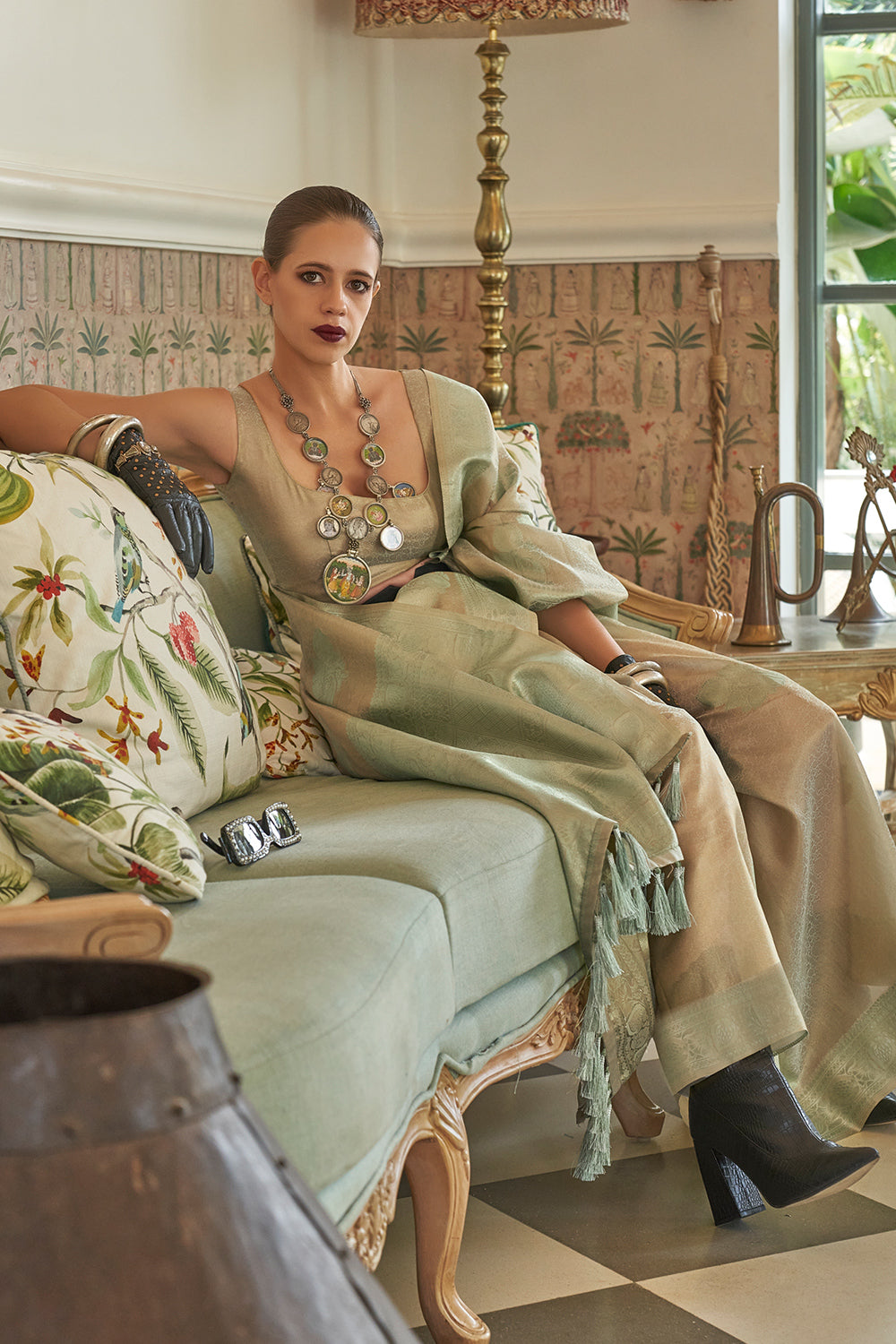 Buy Pink Silk Blend Saree Nitaraa