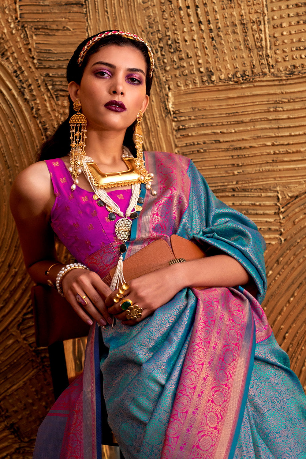 Blue Silk Saree With Blouse Piece