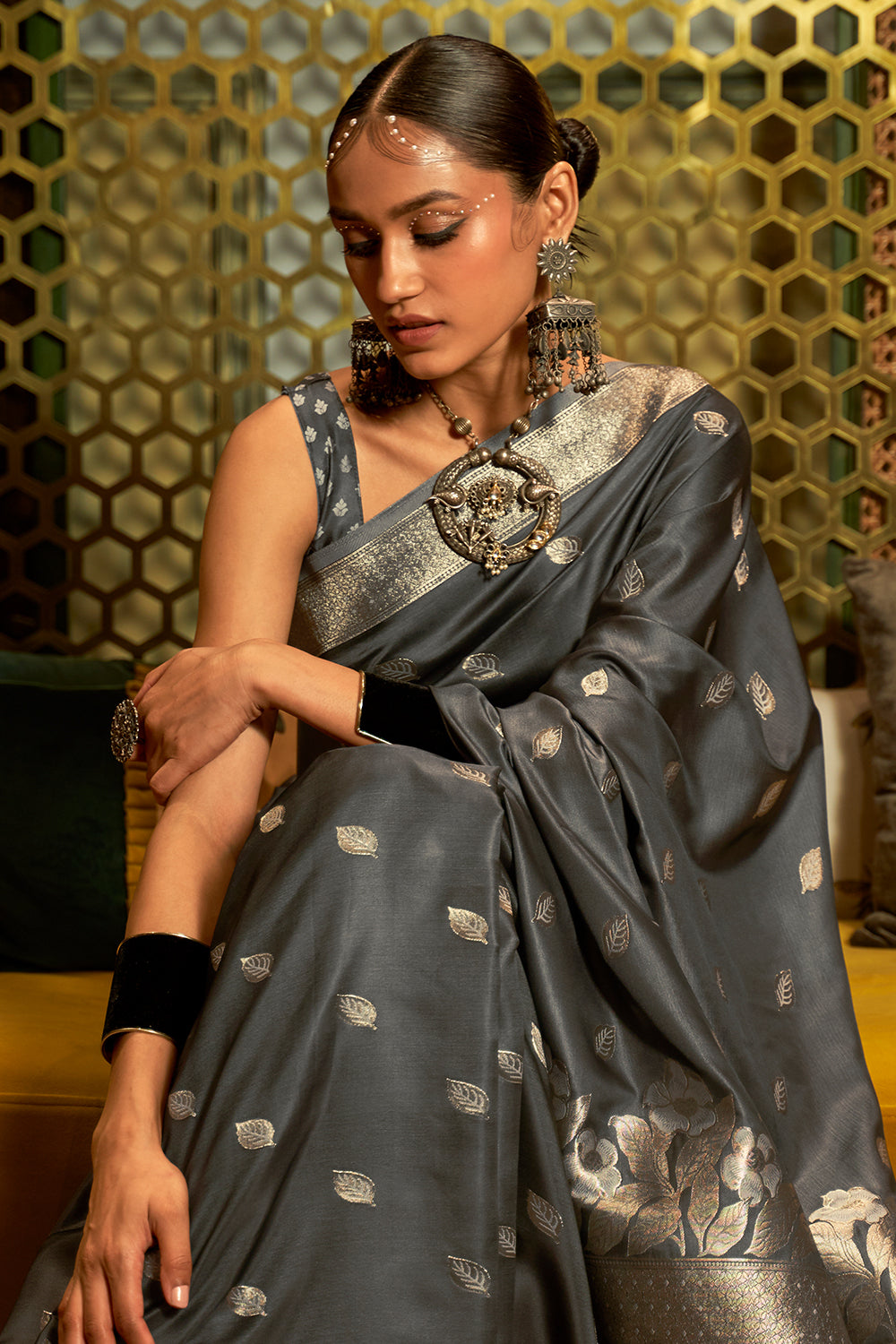 Buy Red Satin Banarasi Silk Saree With Blouse Piece Nitaraa