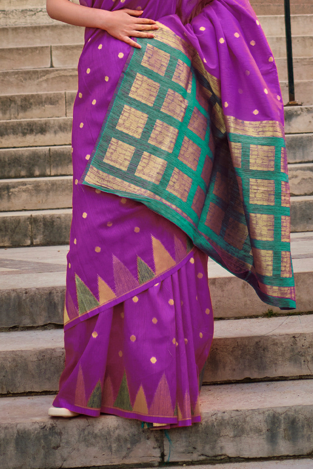 Purple Kadhi Silk Saree With Blouse Piece