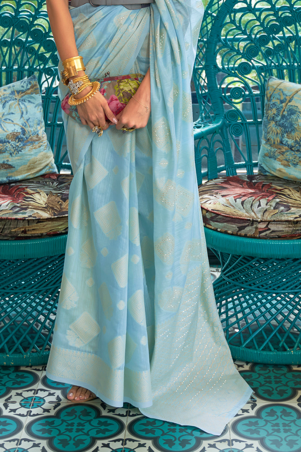 Buy Multicolor Silk Digital Printed Saree With Blouse Piece Nitaraa