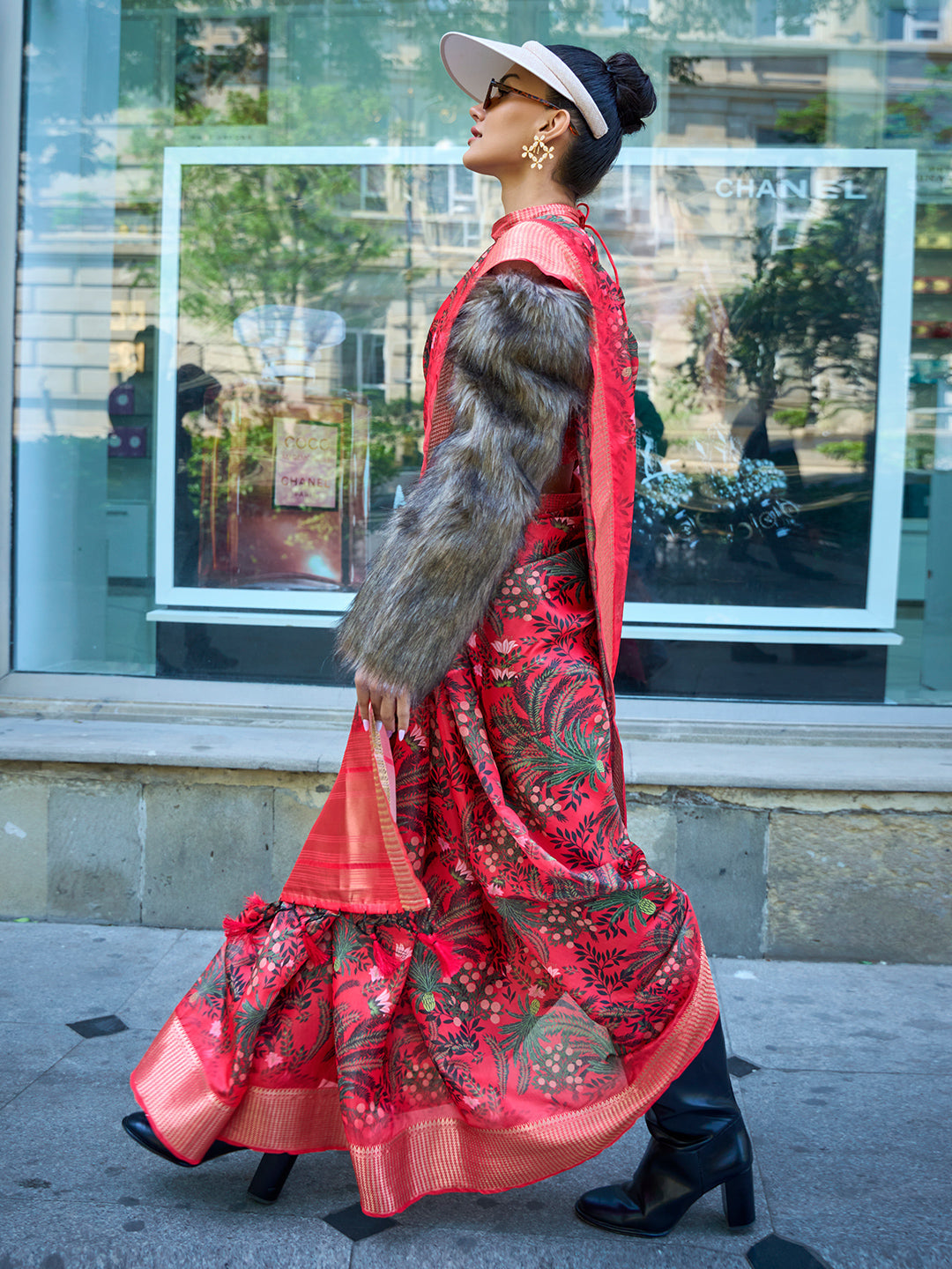 Taffy Red Digital Organza saree