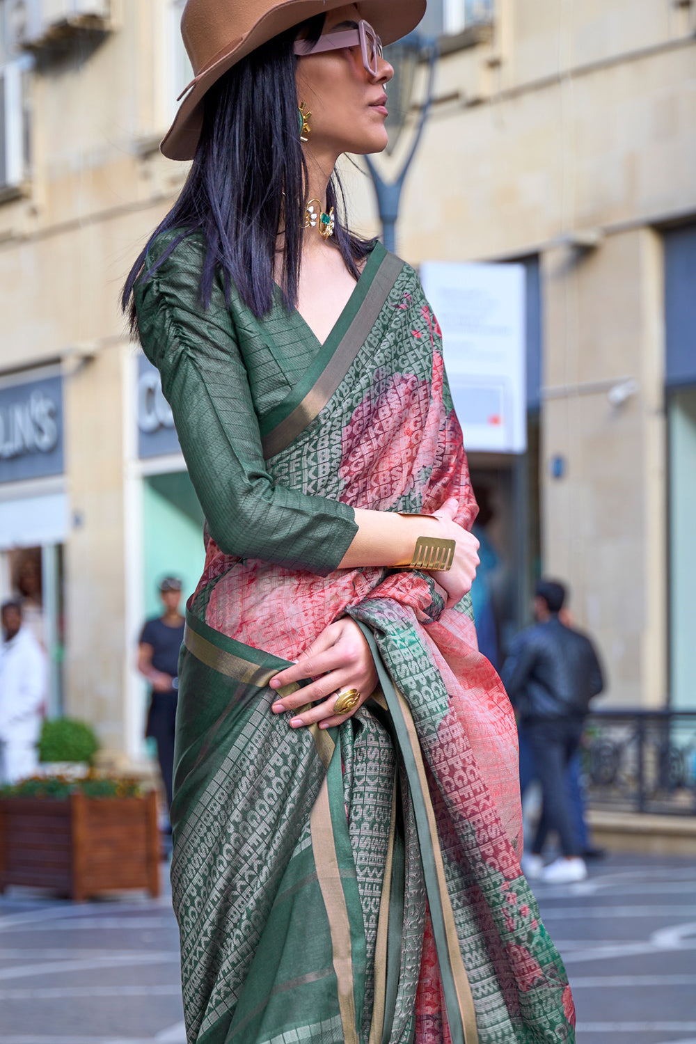Green And Pink Poly Viscose Saree