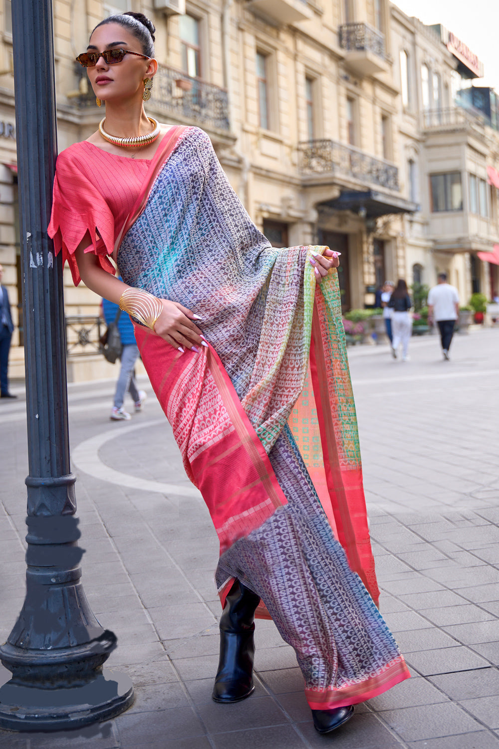Grey And Pink Poly Viscose Saree