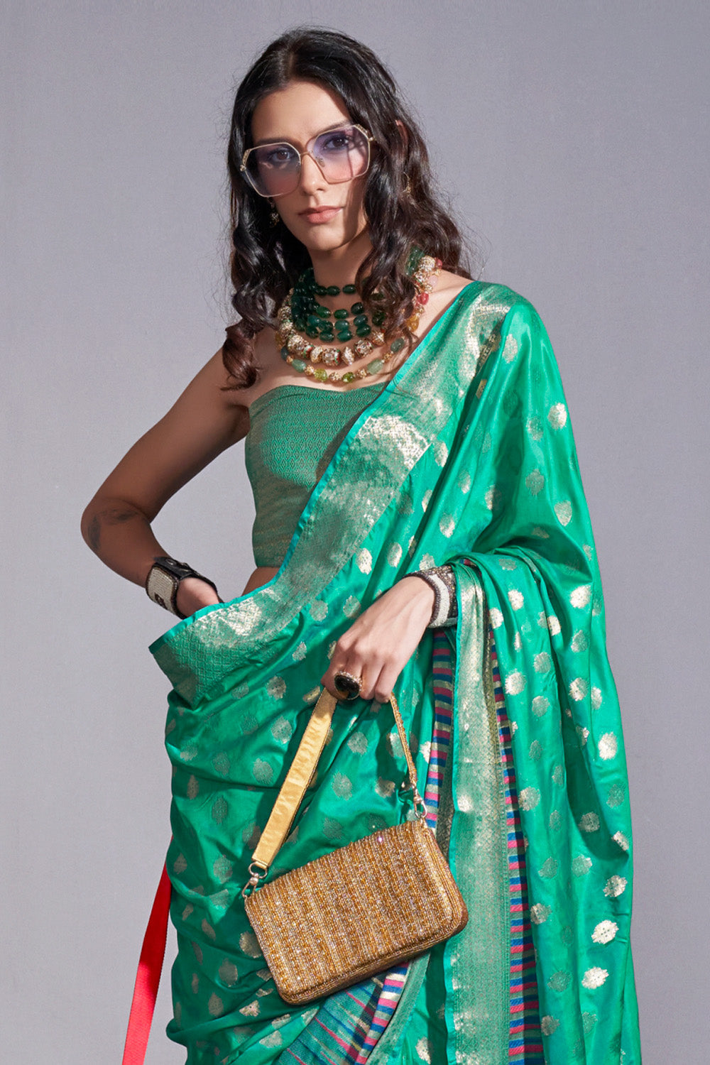 Green Banarasi Silk Saree With Blouse Piece