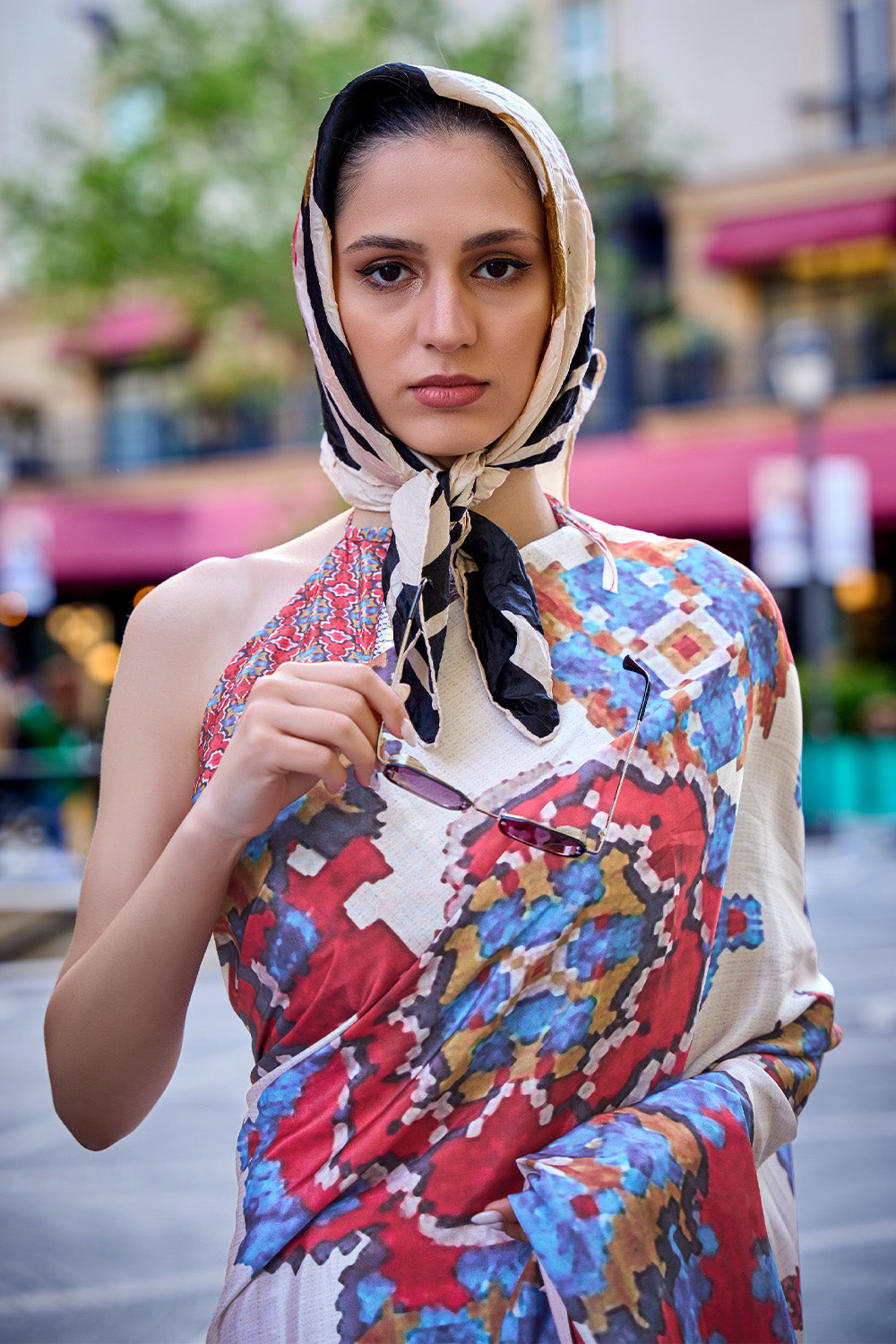 Multicolor Silk Digital Printed Saree With Blouse Piece