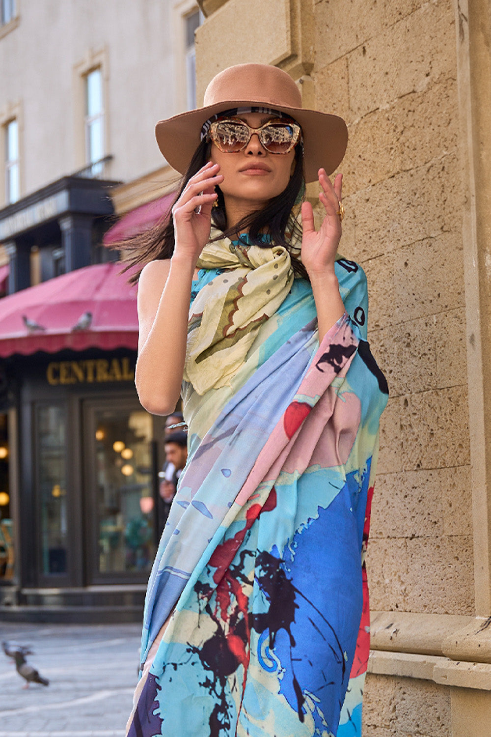 Multicolor Silk Digital Printed Saree With Blouse Piece