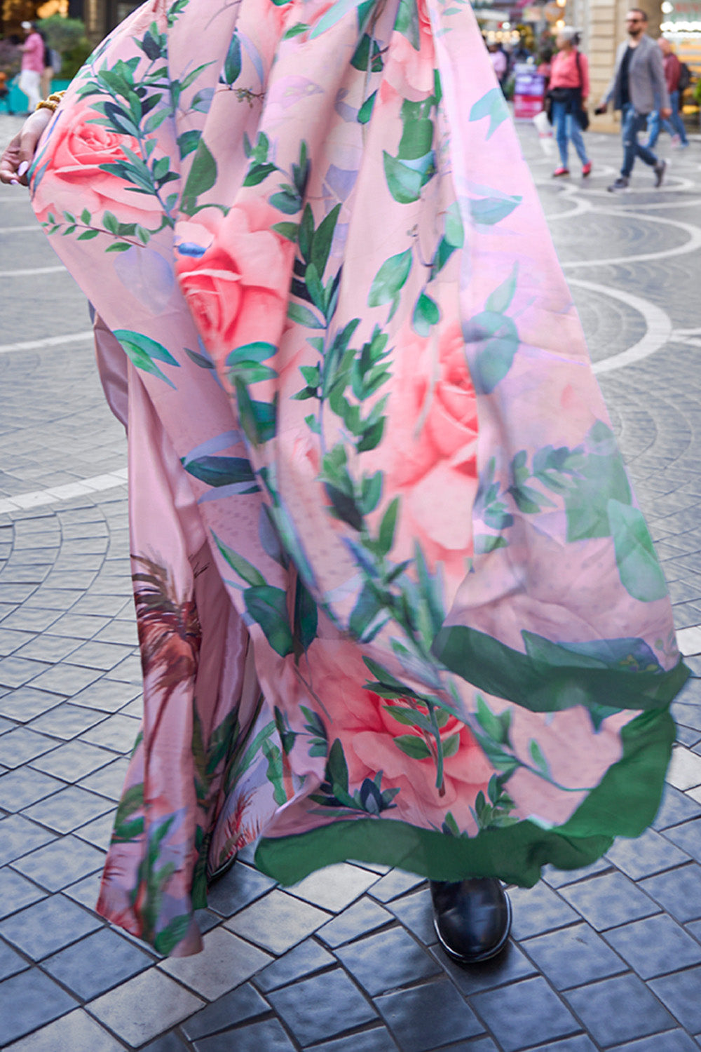 Multicolor Silk Digital Printed Saree With Blouse Piece